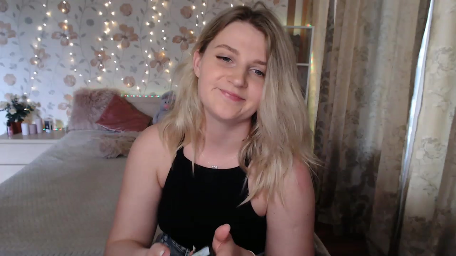 Gallery image thumbnail from Nice_Ass007's myfreecams stream on, 05/25/2023, 15:56 image 8 of 20