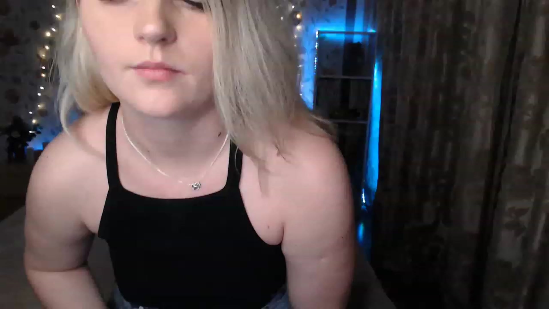 Gallery image thumbnail from Nice_Ass007's myfreecams stream on, 05/25/2023, 19:26 image 7 of 20