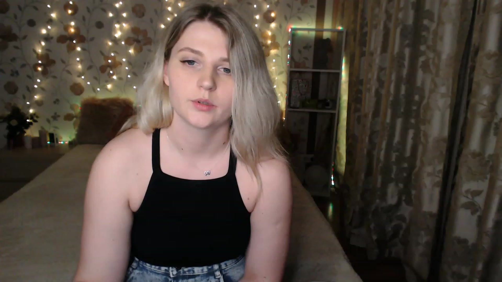 Gallery image thumbnail from Nice_Ass007's myfreecams stream on, 05/25/2023, 19:26 image 3 of 20