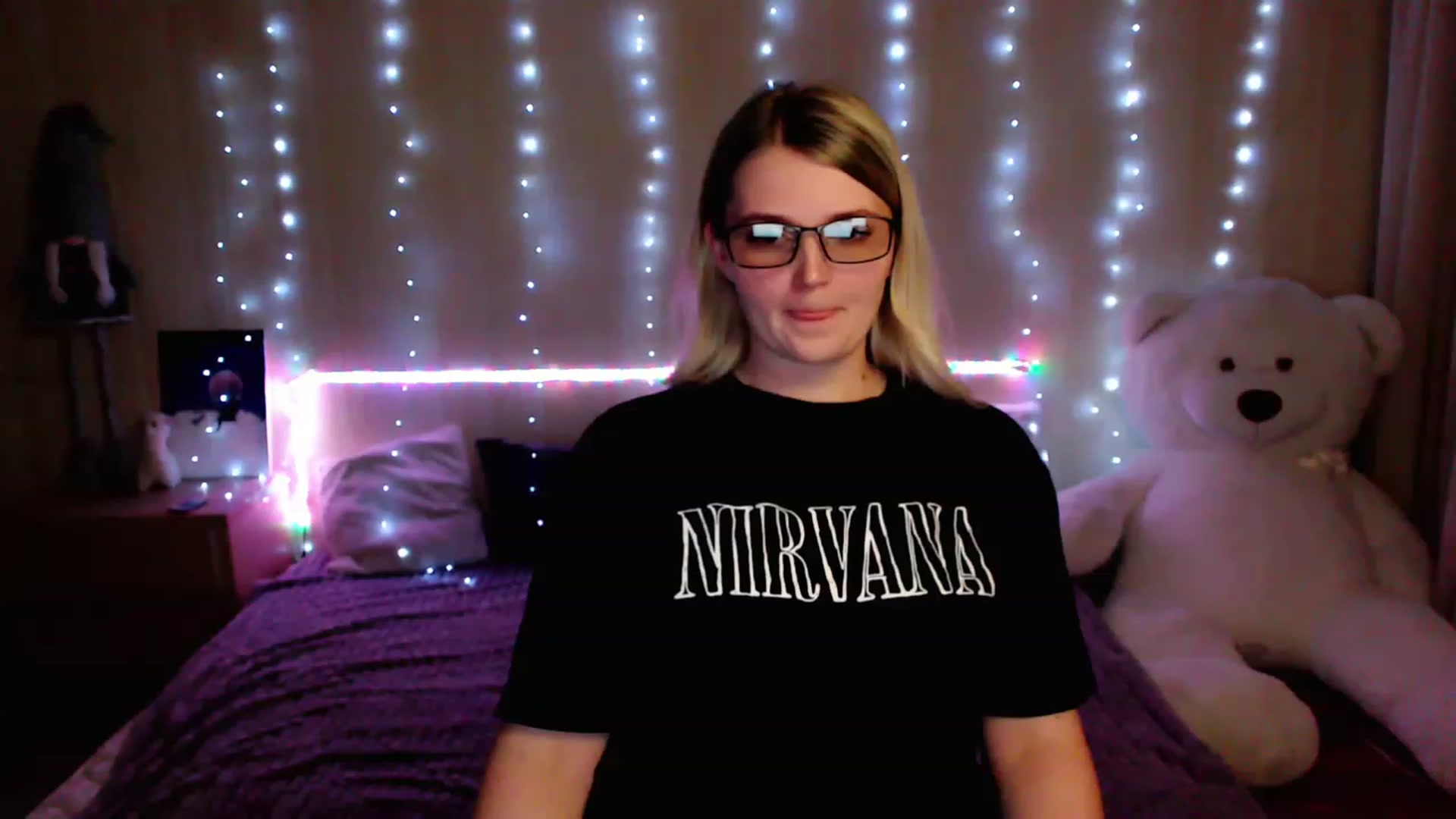 Gallery image thumbnail from Nice_Ass007's myfreecams stream on, 05/30/2023, 21:06 image 15 of 20