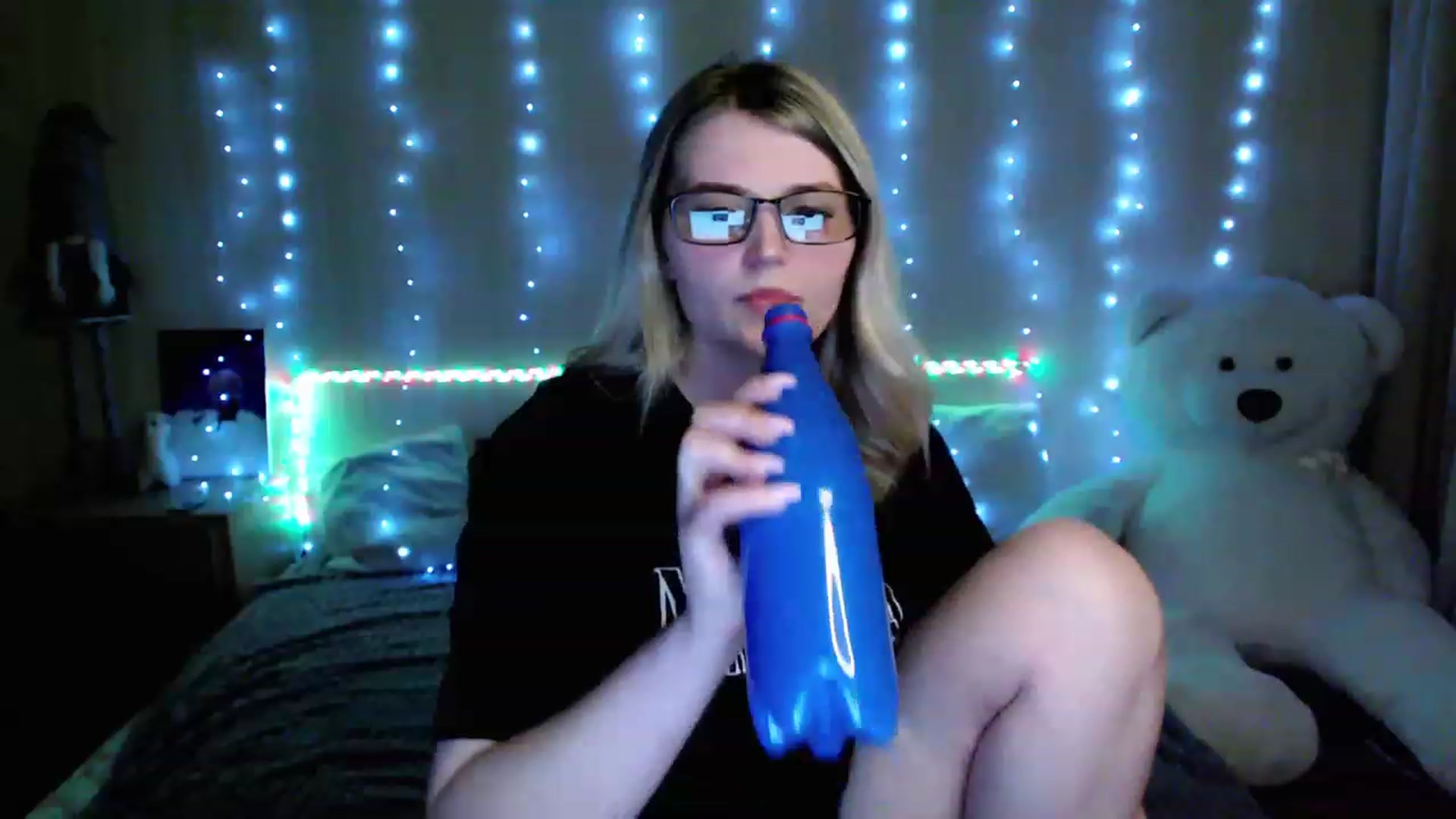 Gallery image thumbnail from Nice_Ass007's myfreecams stream on, 05/30/2023, 21:06 image 19 of 20