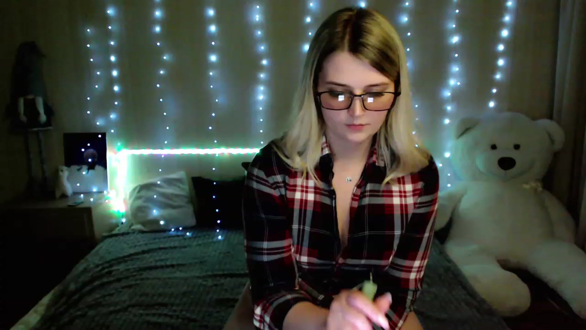 Gallery image thumbnail from Nice_Ass007's myfreecams stream on, 05/30/2023, 23:09 image 4 of 20