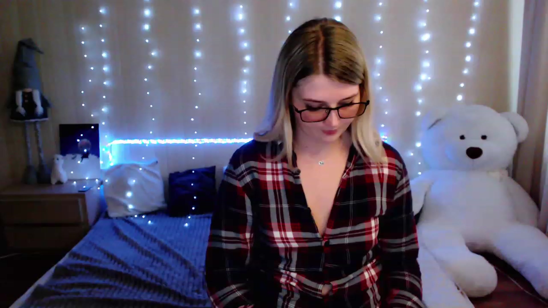 Gallery image thumbnail from Nice_Ass007's myfreecams stream on, 05/31/2023, 05:52 image 1 of 20