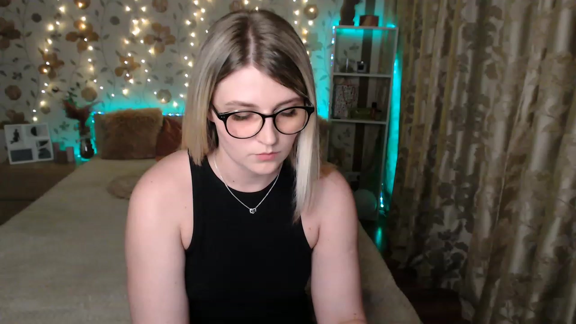 Gallery image thumbnail from Nice_Ass007's myfreecams stream on, 05/31/2023, 21:58 image 20 of 20