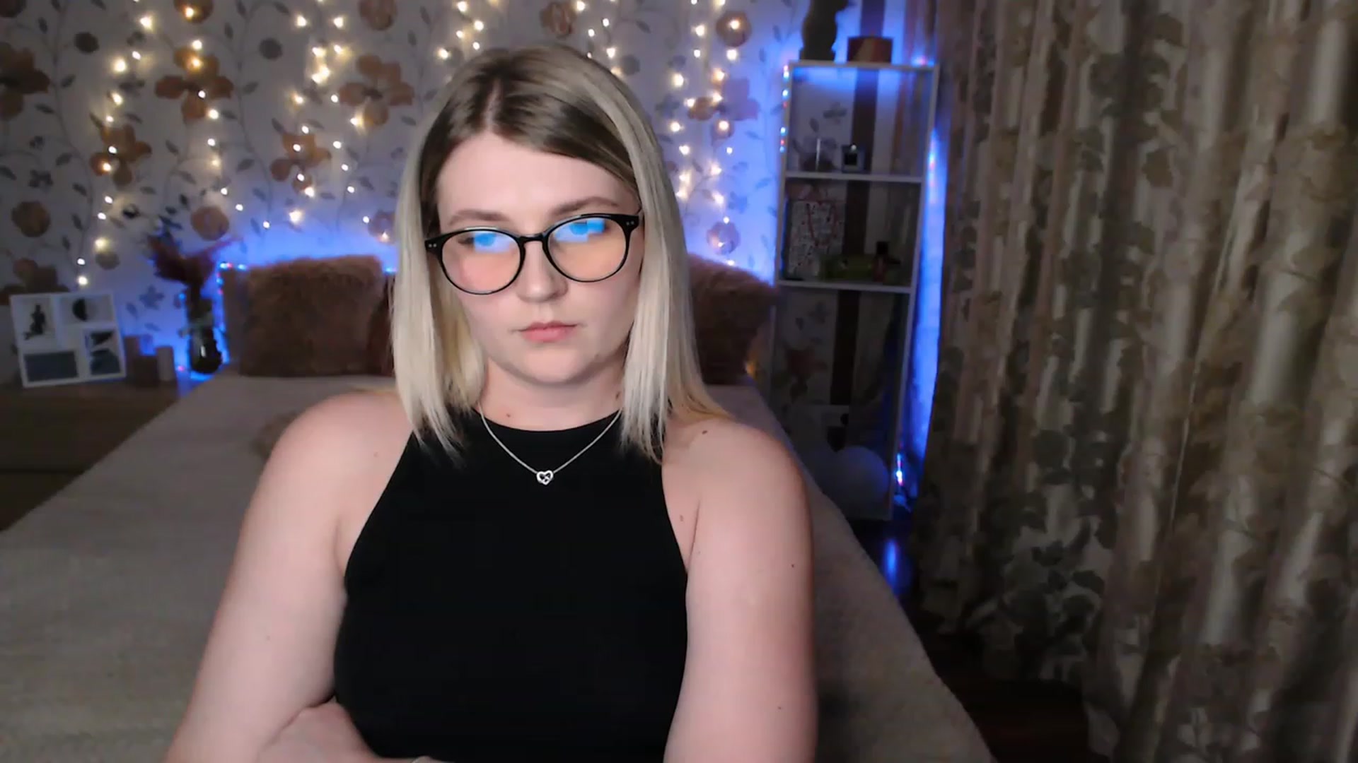 Gallery image thumbnail from Nice_Ass007's myfreecams stream on, 05/31/2023, 21:58 image 12 of 20