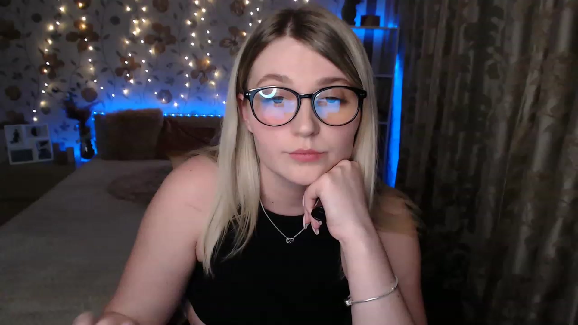 Gallery image thumbnail from Nice_Ass007's myfreecams stream on, 05/31/2023, 21:58 image 9 of 20