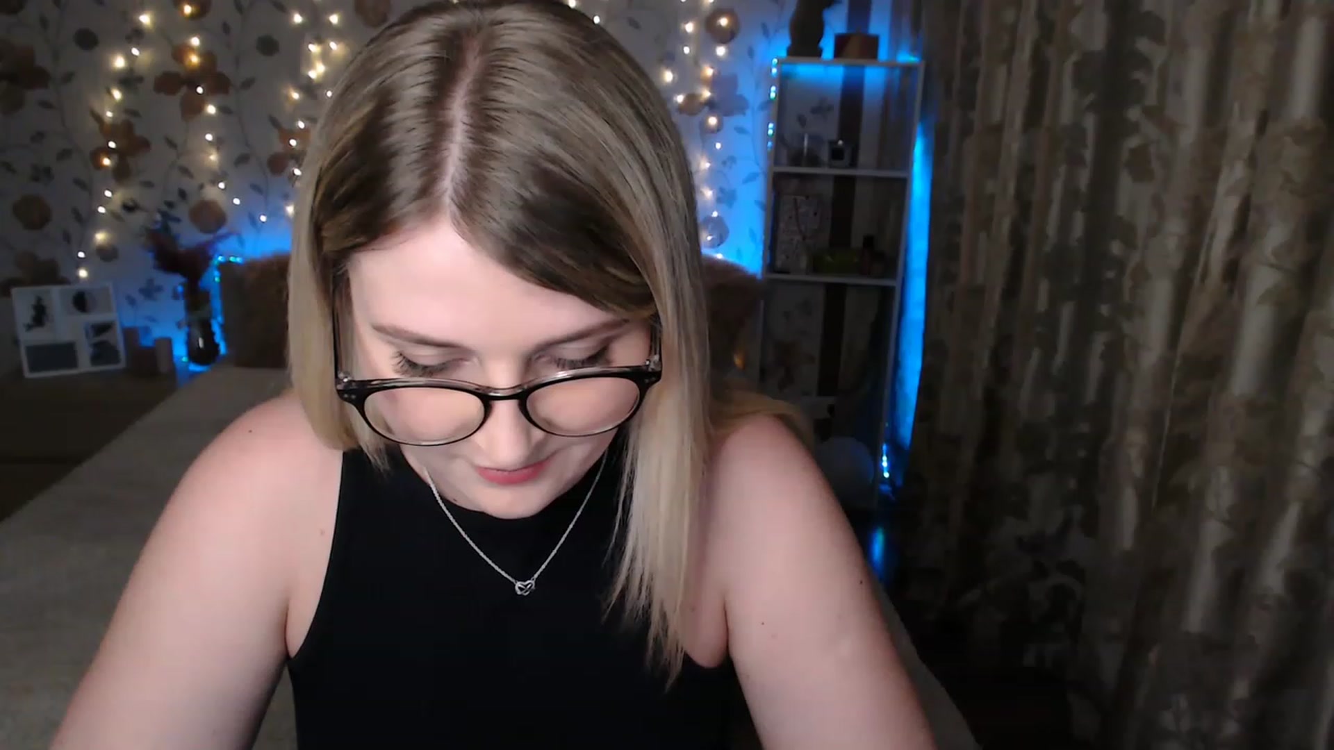 Gallery image thumbnail from Nice_Ass007's myfreecams stream on, 05/31/2023, 21:58 image 6 of 20
