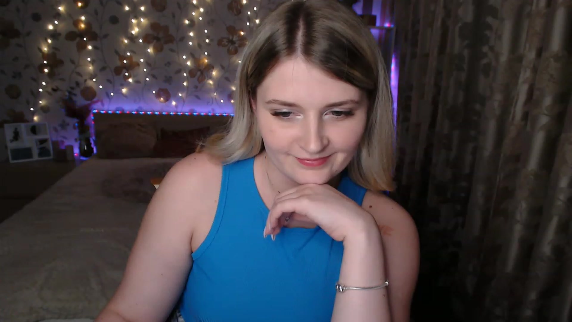 Gallery image thumbnail from Nice_Ass007's myfreecams stream on, 06/02/2023, 22:42 image 19 of 20