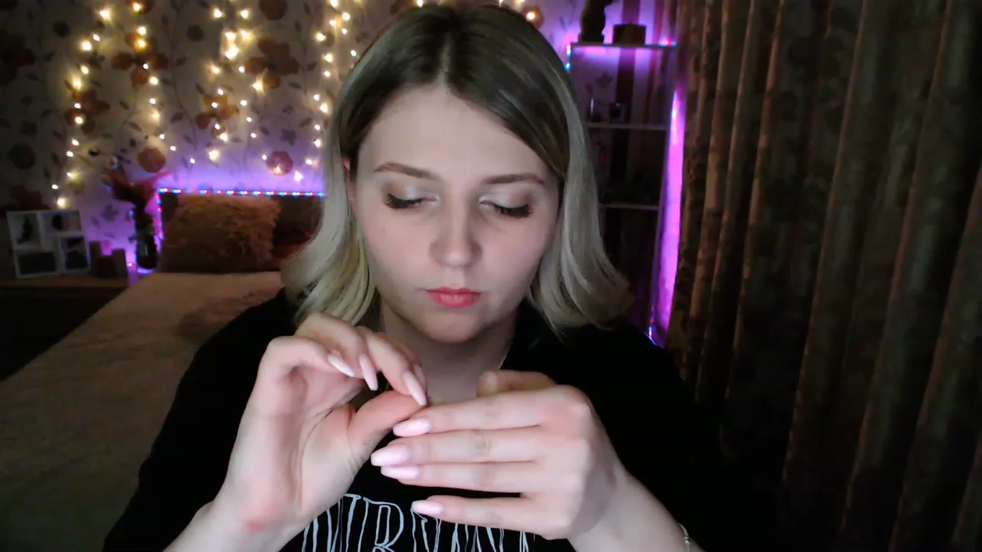Gallery image thumbnail from Nice_Ass007's myfreecams stream on, 06/03/2023, 02:18 image 8 of 20