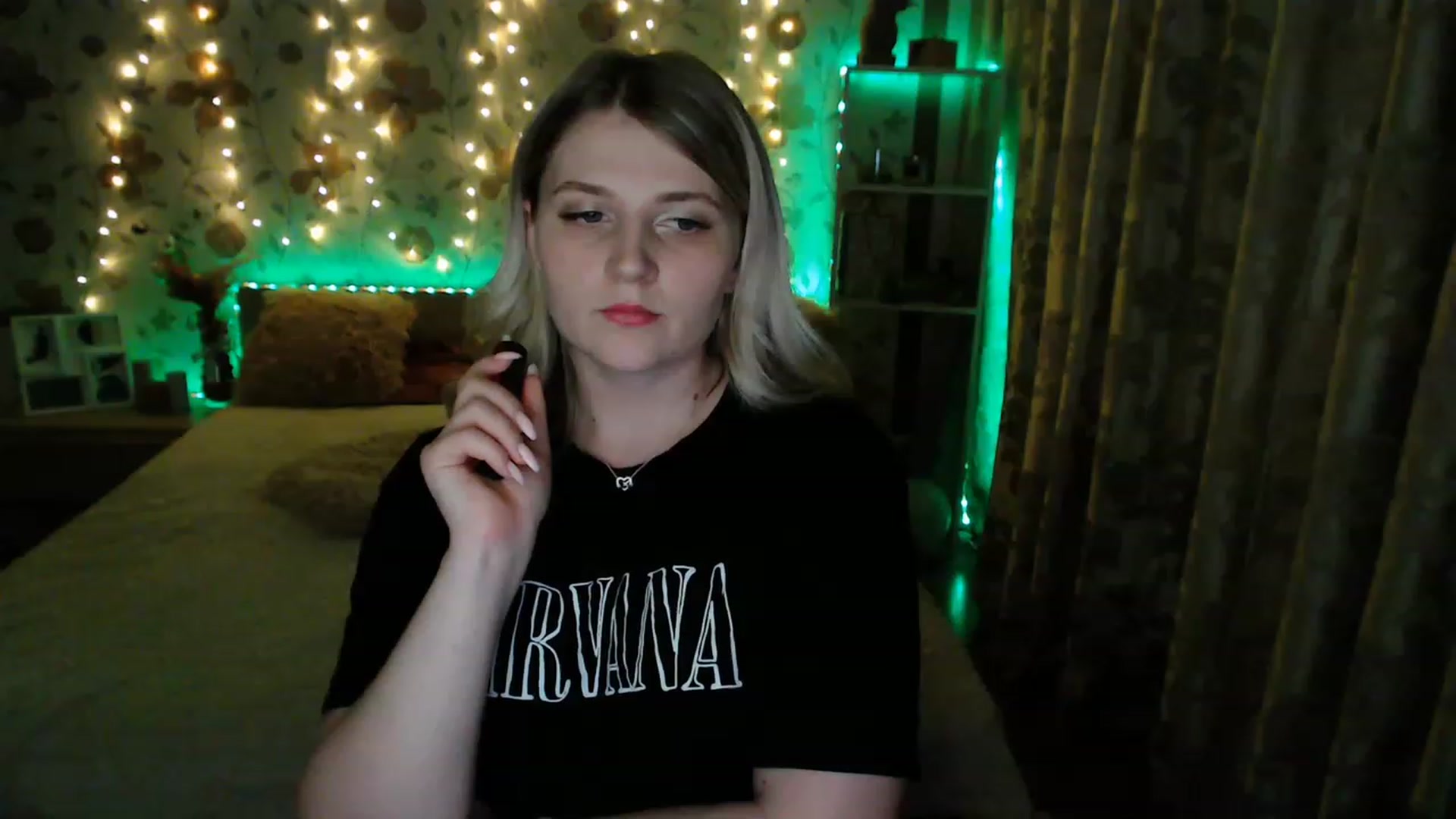 Gallery image thumbnail from Nice_Ass007's myfreecams stream on, 06/03/2023, 02:18 image 3 of 20