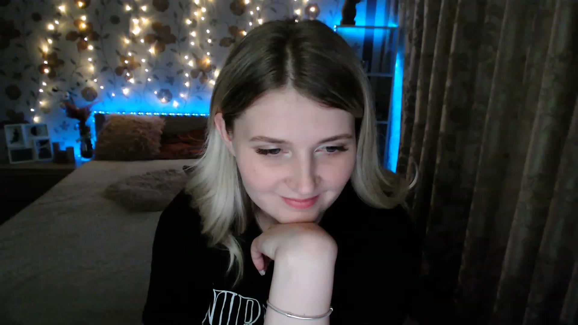 Gallery image thumbnail from Nice_Ass007's myfreecams stream on, 06/03/2023, 02:48 image 15 of 20