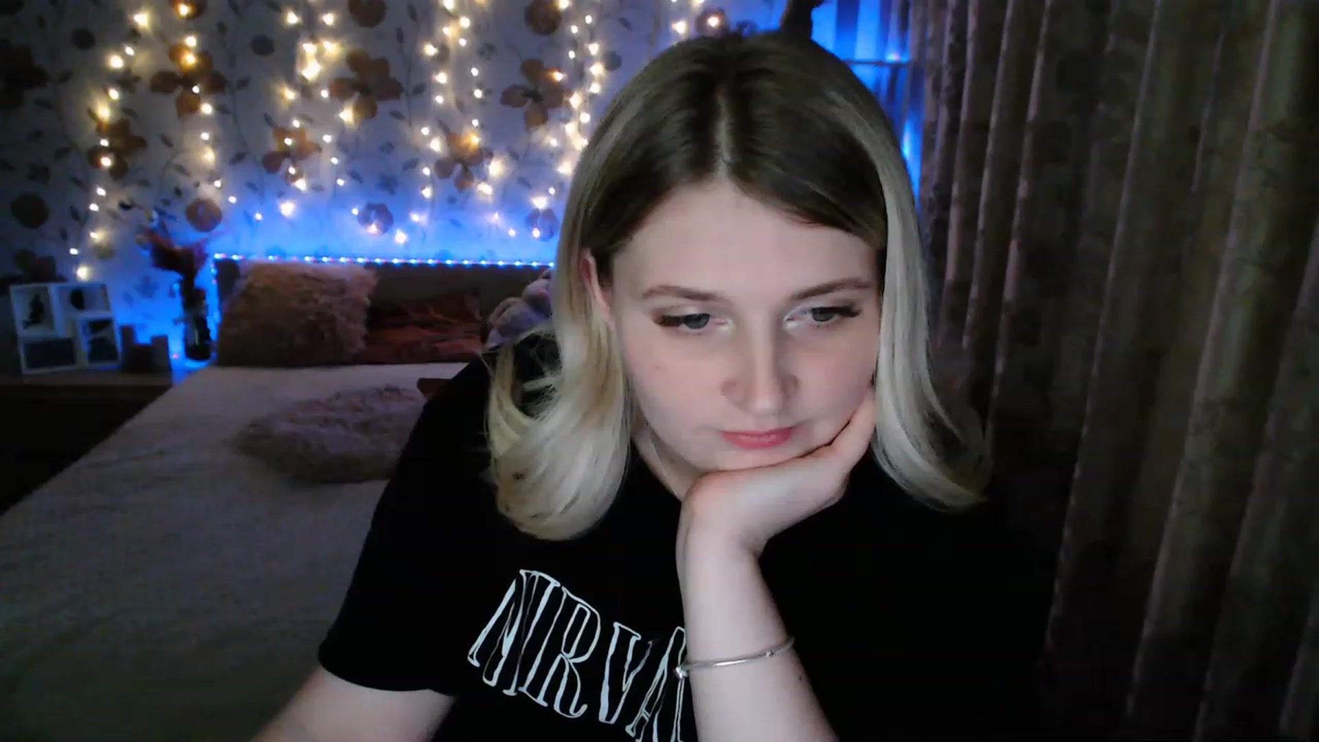 Gallery image thumbnail from Nice_Ass007's myfreecams stream on, 06/03/2023, 02:48 image 18 of 20