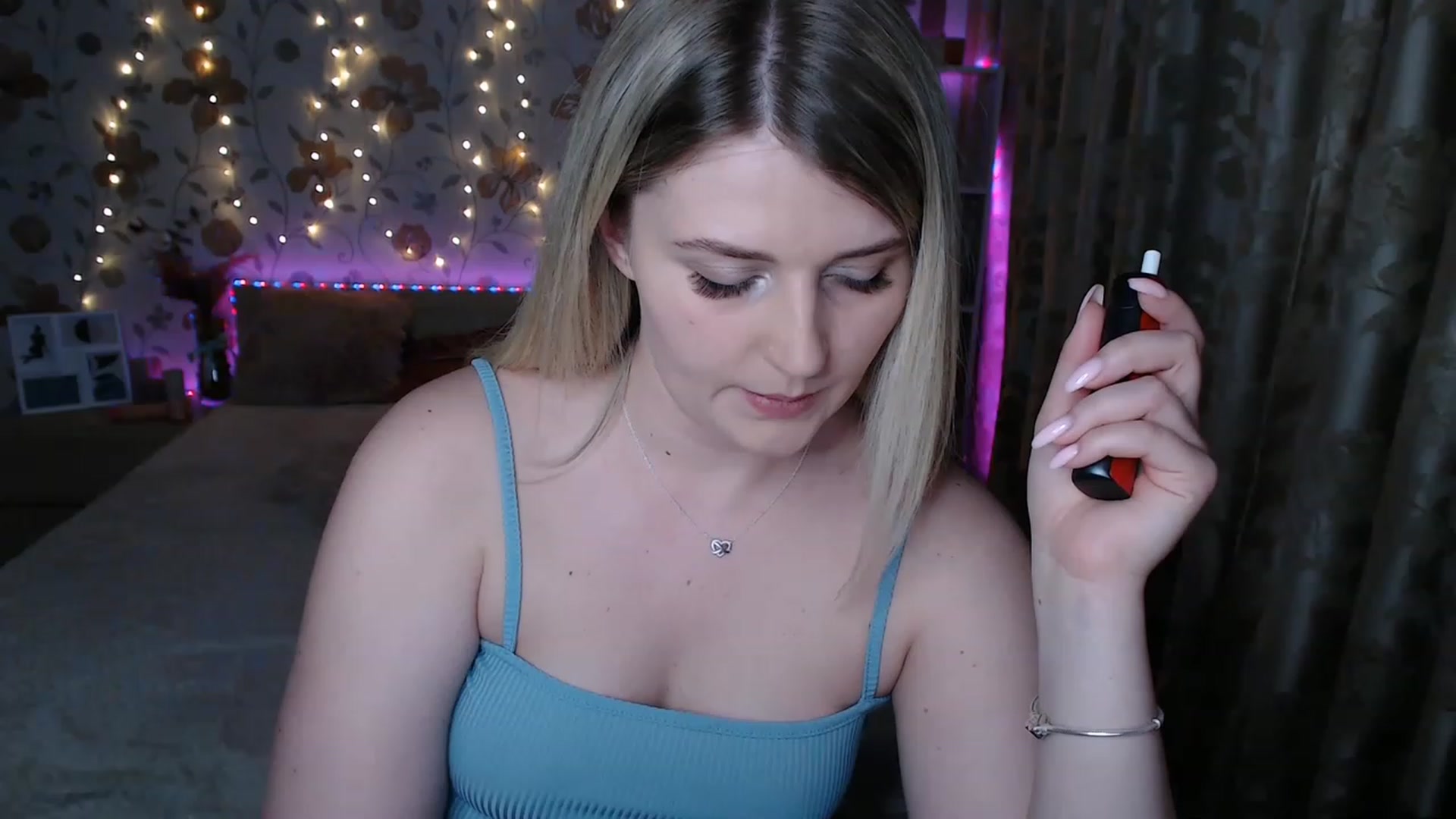 Gallery image thumbnail from Nice_Ass007's myfreecams stream on, 06/03/2023, 21:10 image 8 of 20