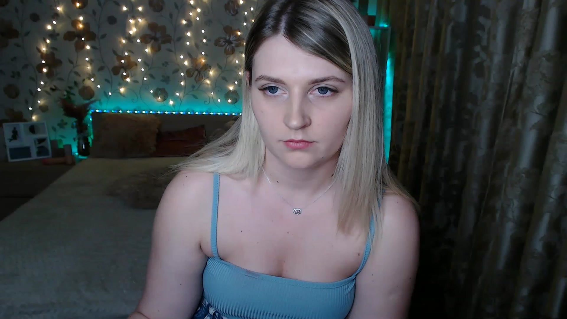 Gallery image thumbnail from Nice_Ass007's myfreecams stream on, 06/03/2023, 23:34 image 10 of 20
