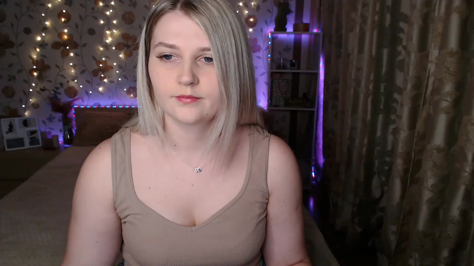 Gallery image thumbnail from Nice_Ass007's myfreecams stream on, 06/07/2023, 19:42 image 2 of 20