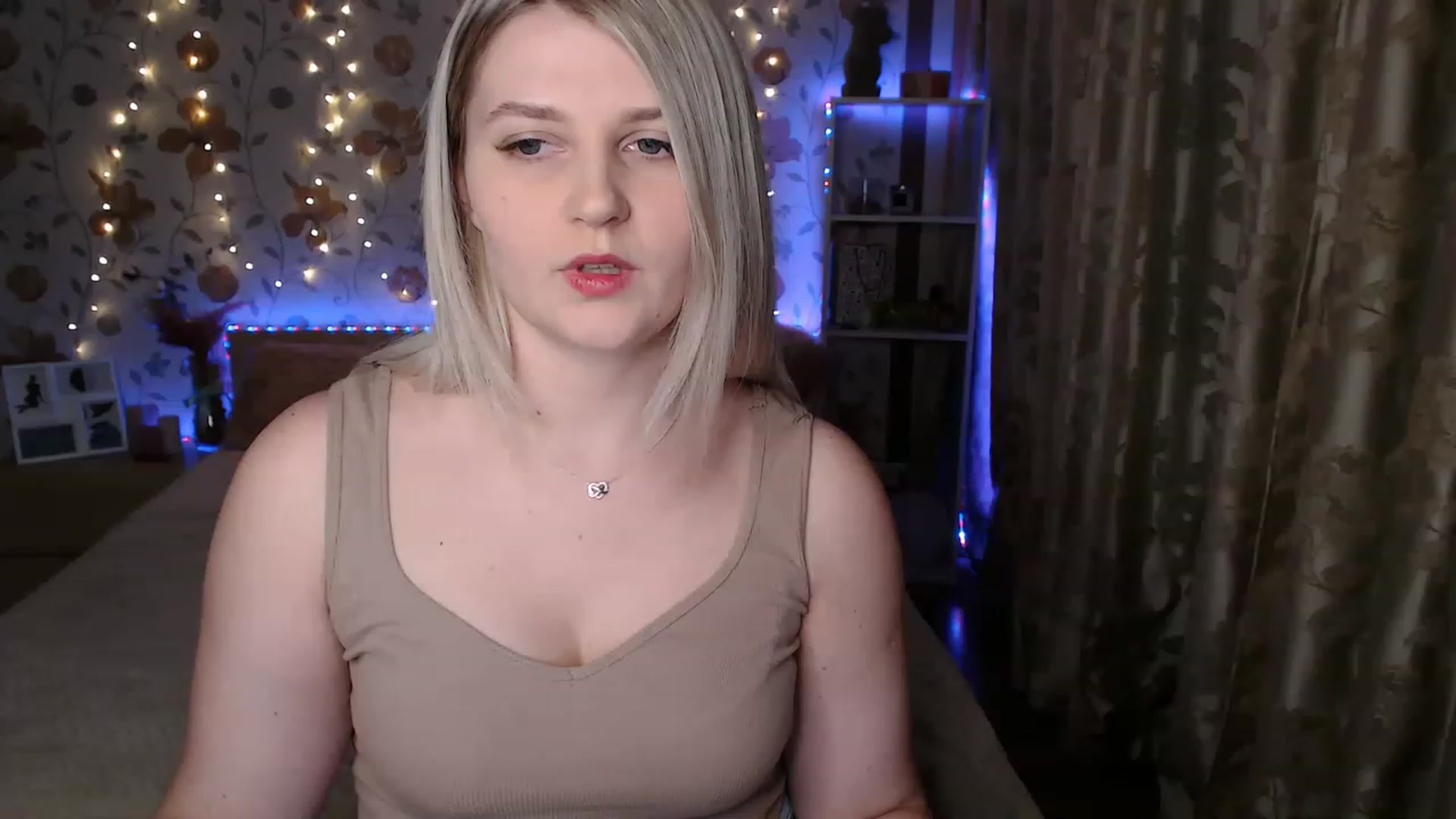 Gallery image thumbnail from Nice_Ass007's myfreecams stream on, 06/07/2023, 19:42 image 3 of 20