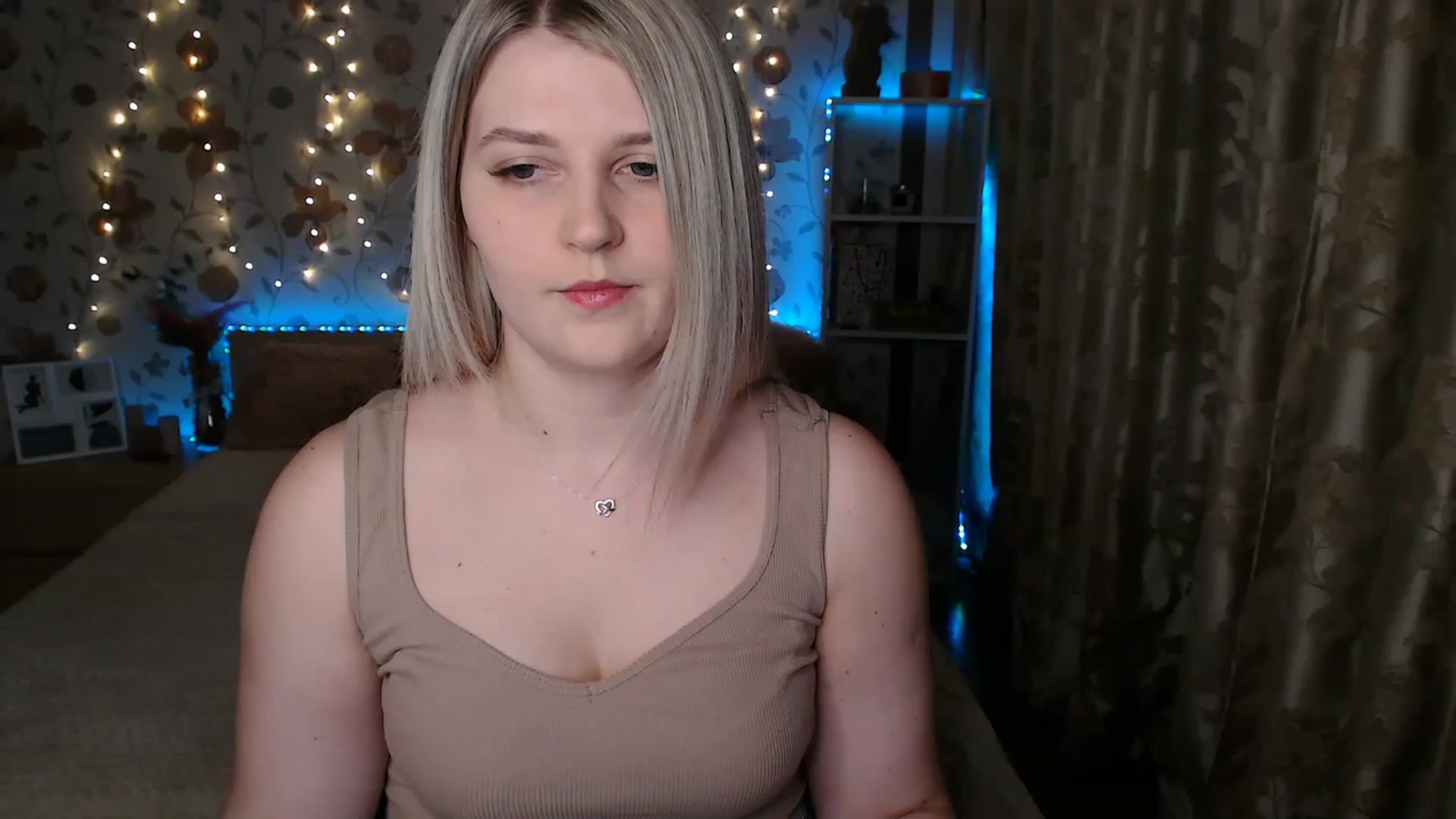 Gallery image thumbnail from Nice_Ass007's myfreecams stream on, 06/07/2023, 19:42 image 7 of 20
