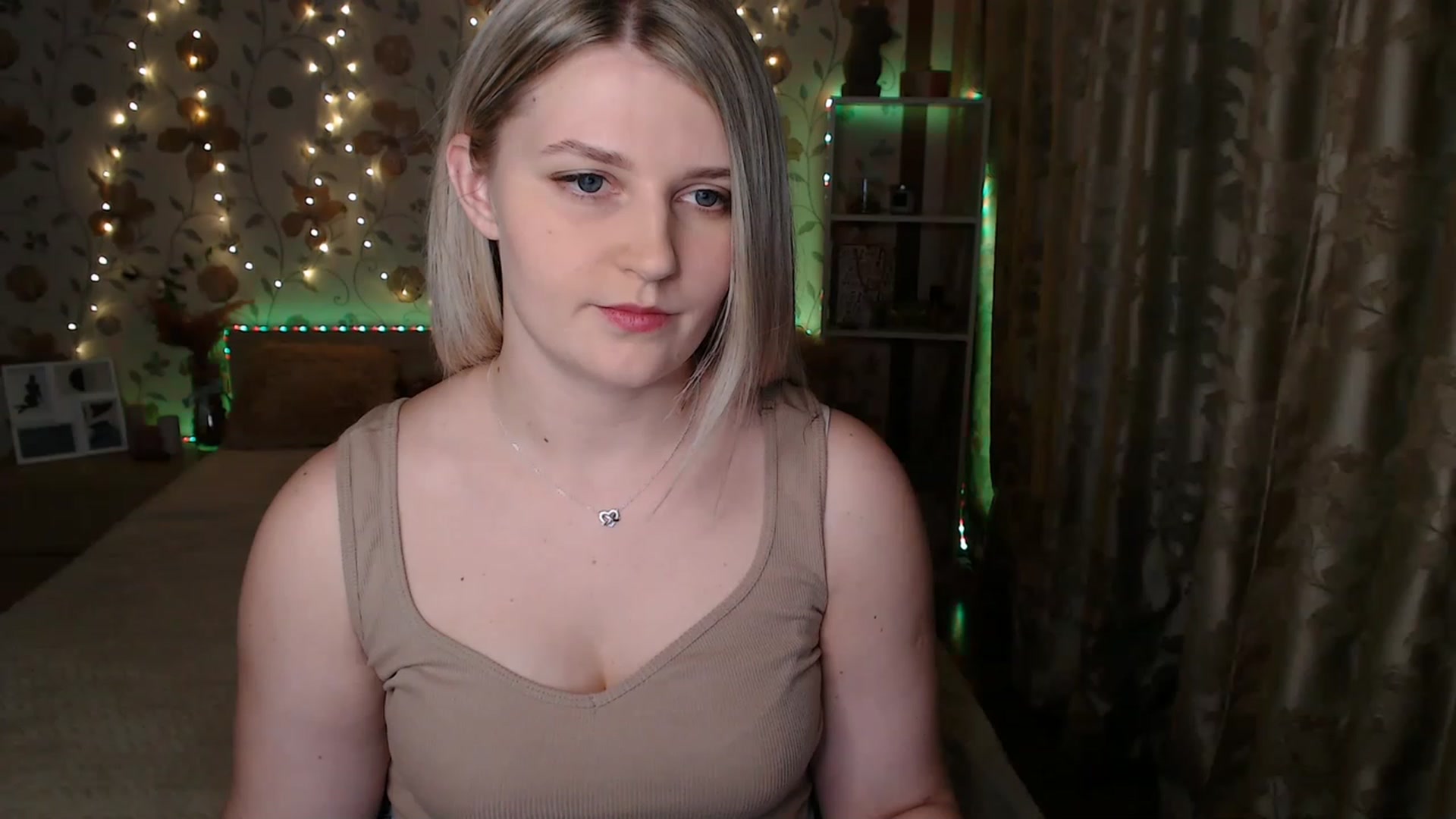 Gallery image thumbnail from Nice_Ass007's myfreecams stream on, 06/07/2023, 19:42 image 11 of 20