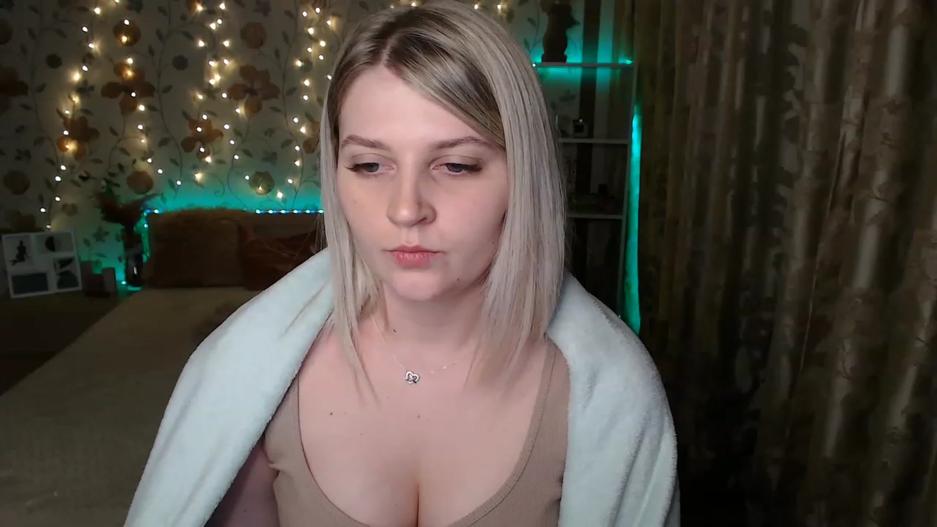 Gallery image thumbnail from Nice_Ass007's myfreecams stream on, 06/08/2023, 02:25 image 10 of 20