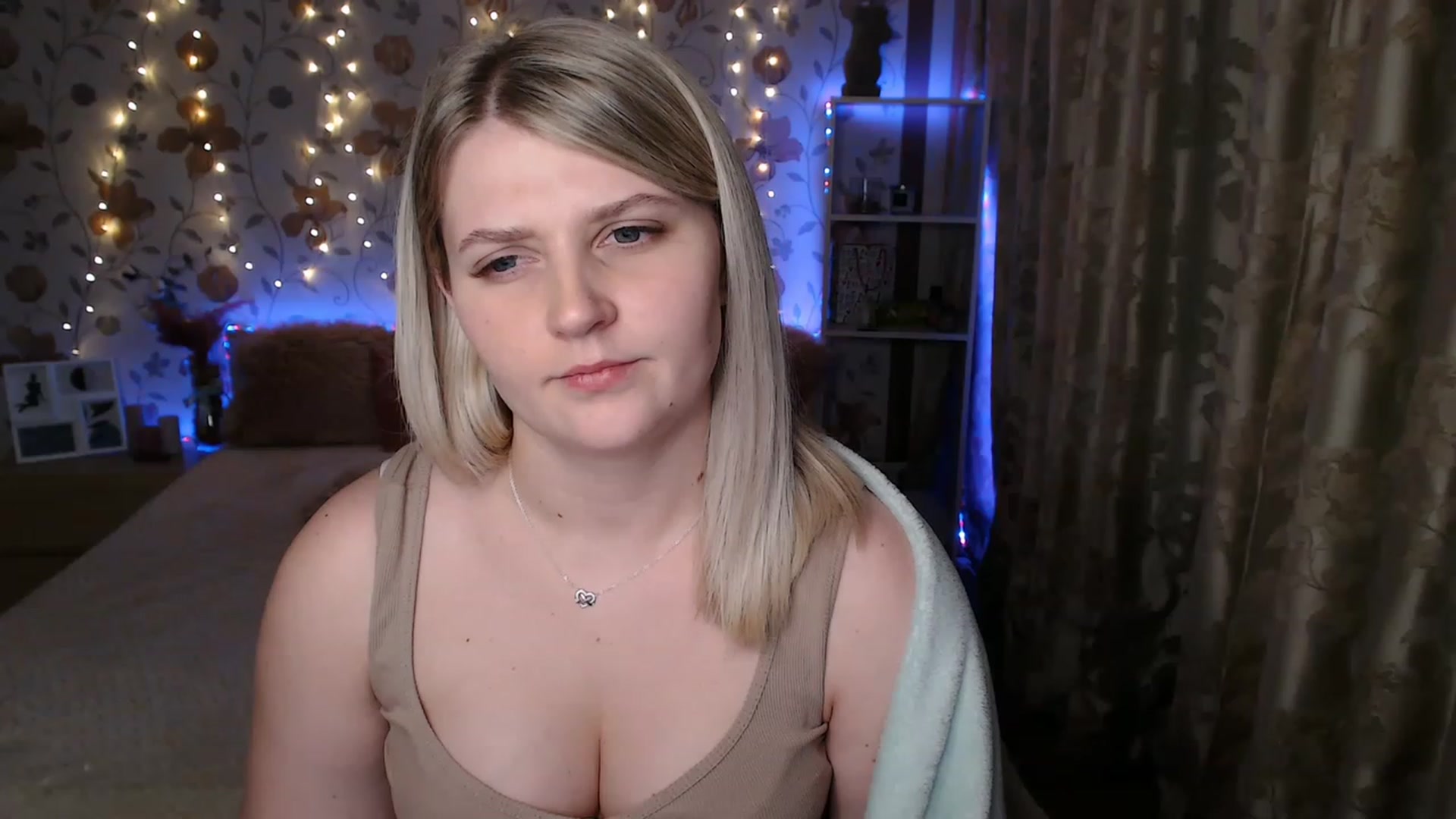 Gallery image thumbnail from Nice_Ass007's myfreecams stream on, 06/08/2023, 02:25 image 20 of 20