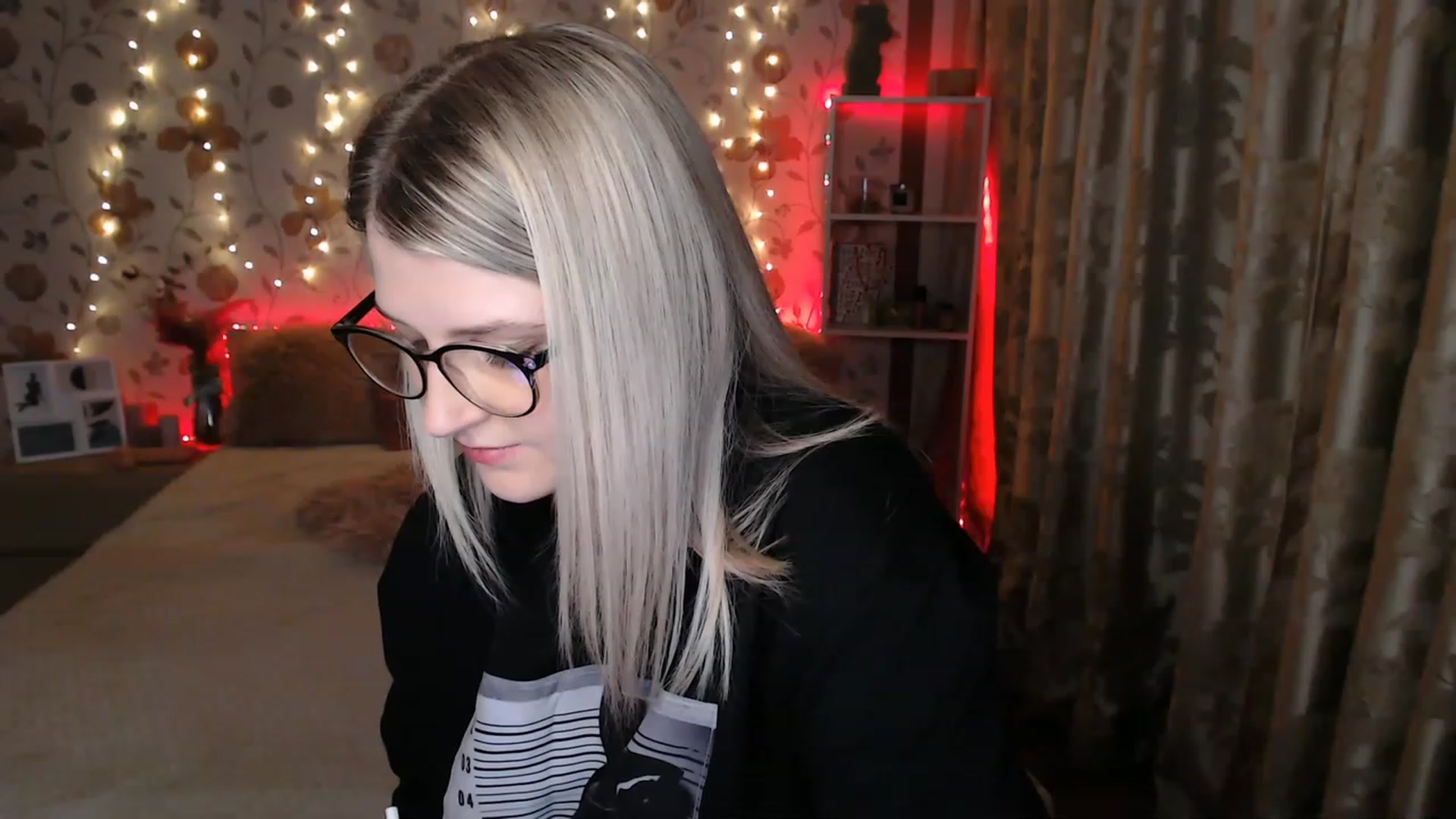 Gallery image thumbnail from Nice_Ass007's myfreecams stream on, 06/08/2023, 20:52 image 16 of 20