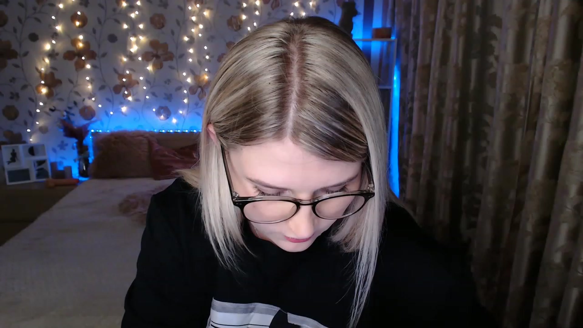 Gallery image thumbnail from Nice_Ass007's myfreecams stream on, 06/08/2023, 20:52 image 7 of 20