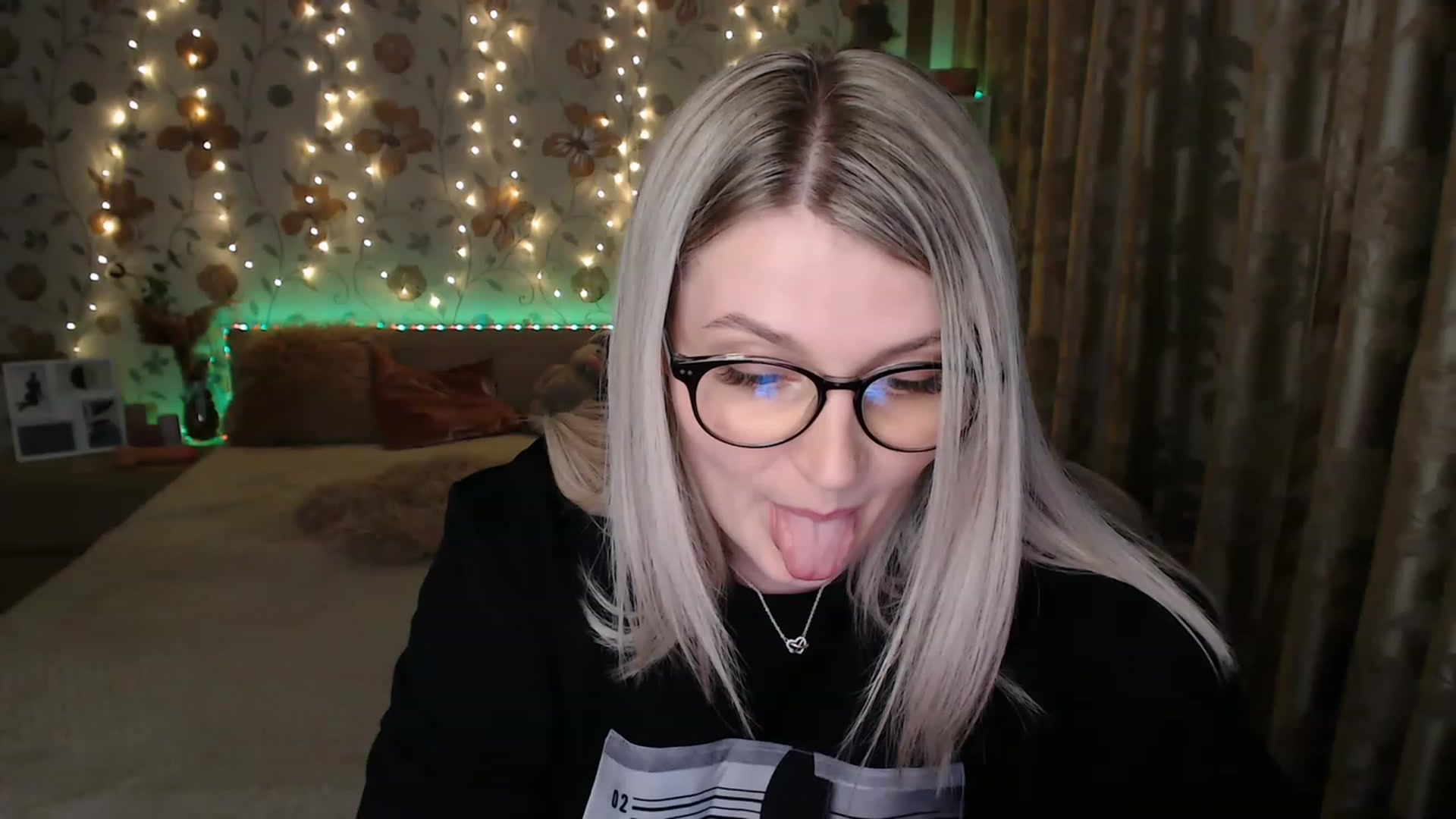 Gallery image thumbnail from Nice_Ass007's myfreecams stream on, 06/08/2023, 21:36 image 1 of 20