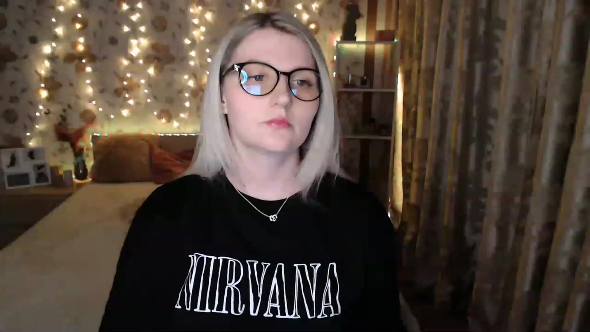 Gallery image thumbnail from Nice_Ass007's myfreecams stream on, 06/08/2023, 23:17 image 16 of 20