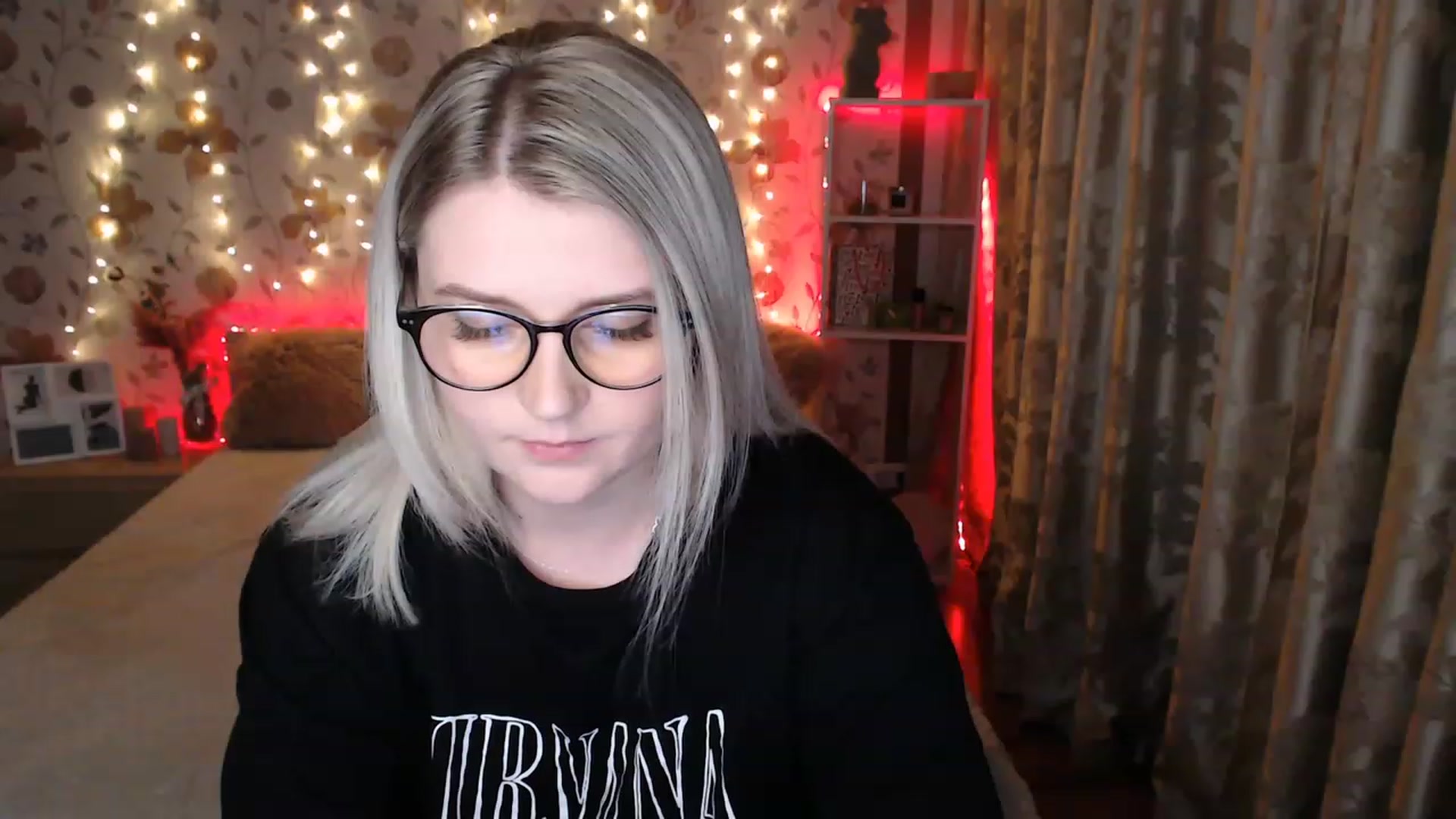 Gallery image thumbnail from Nice_Ass007's myfreecams stream on, 06/08/2023, 23:17 image 6 of 20