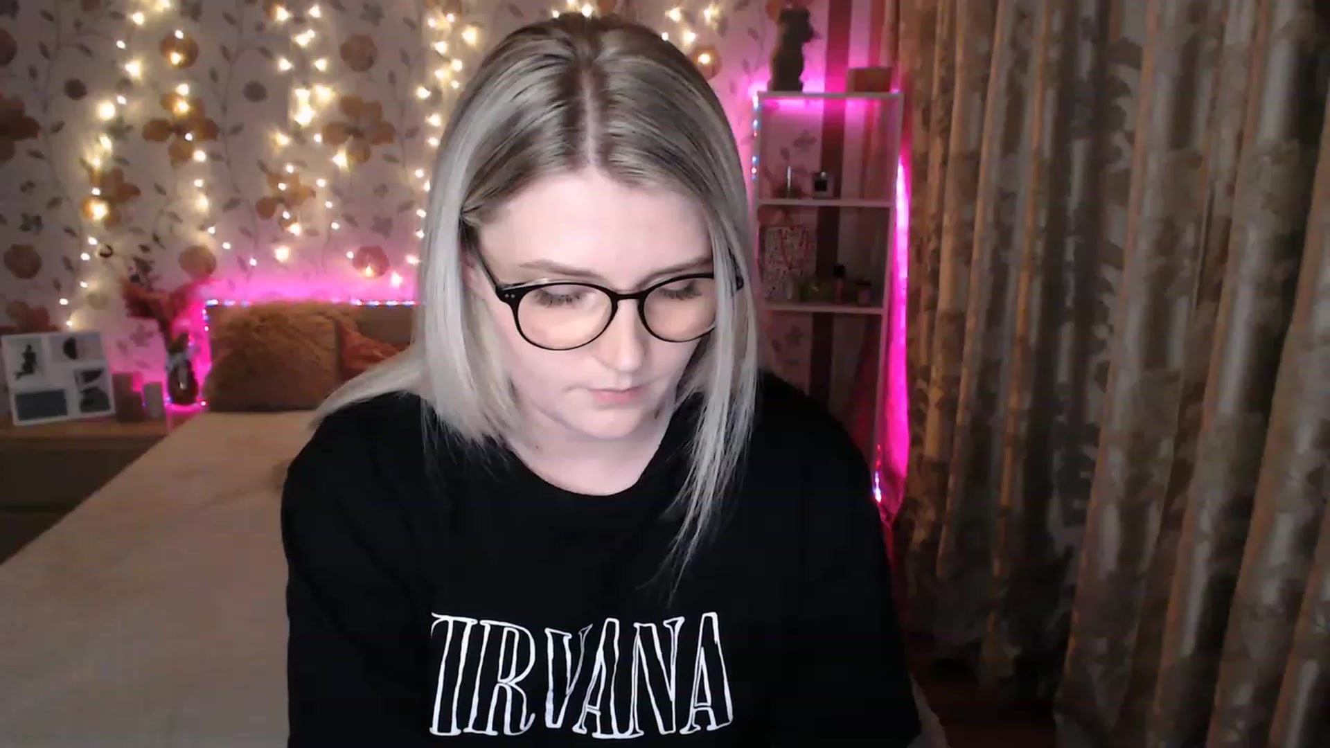Gallery image thumbnail from Nice_Ass007's myfreecams stream on, 06/08/2023, 23:17 image 2 of 20
