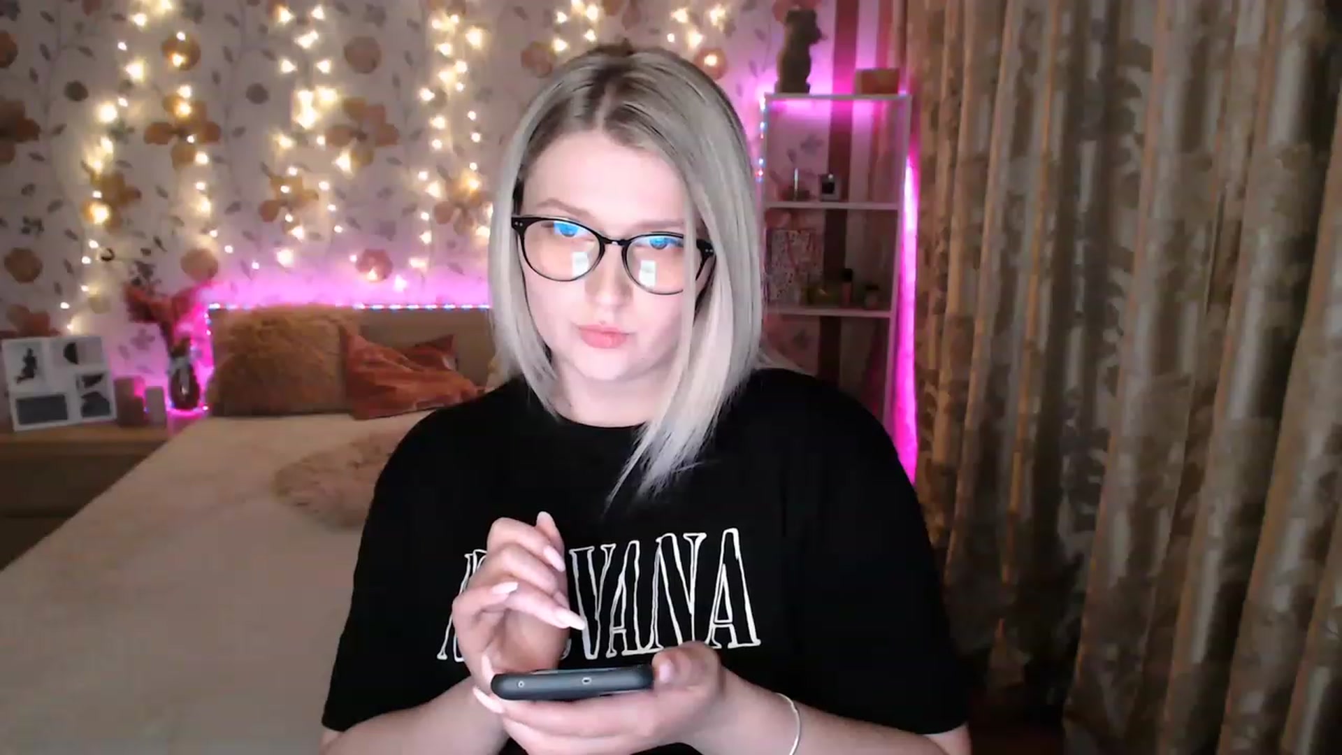 Gallery image thumbnail from Nice_Ass007's myfreecams stream on, 06/09/2023, 24:02 image 17 of 20