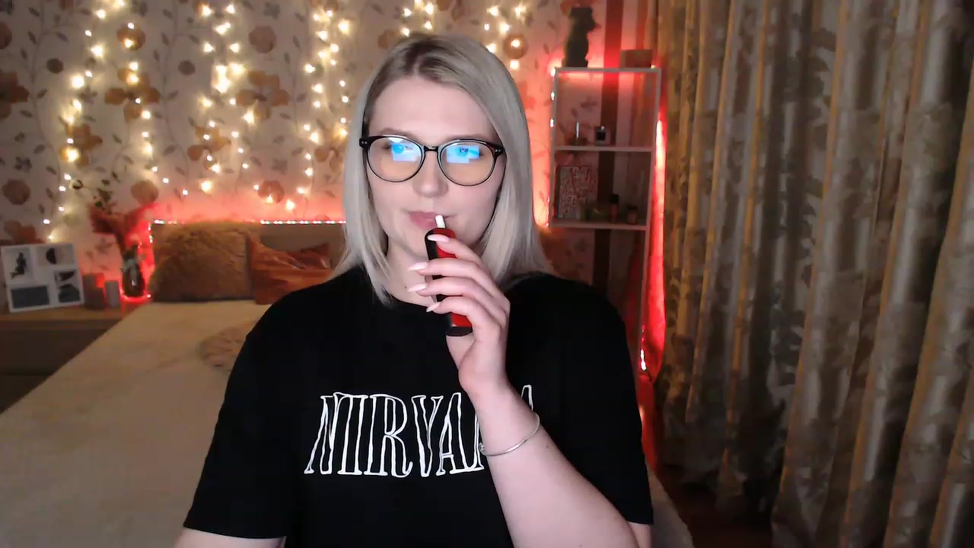 Gallery image thumbnail from Nice_Ass007's myfreecams stream on, 06/09/2023, 24:37 image 8 of 20