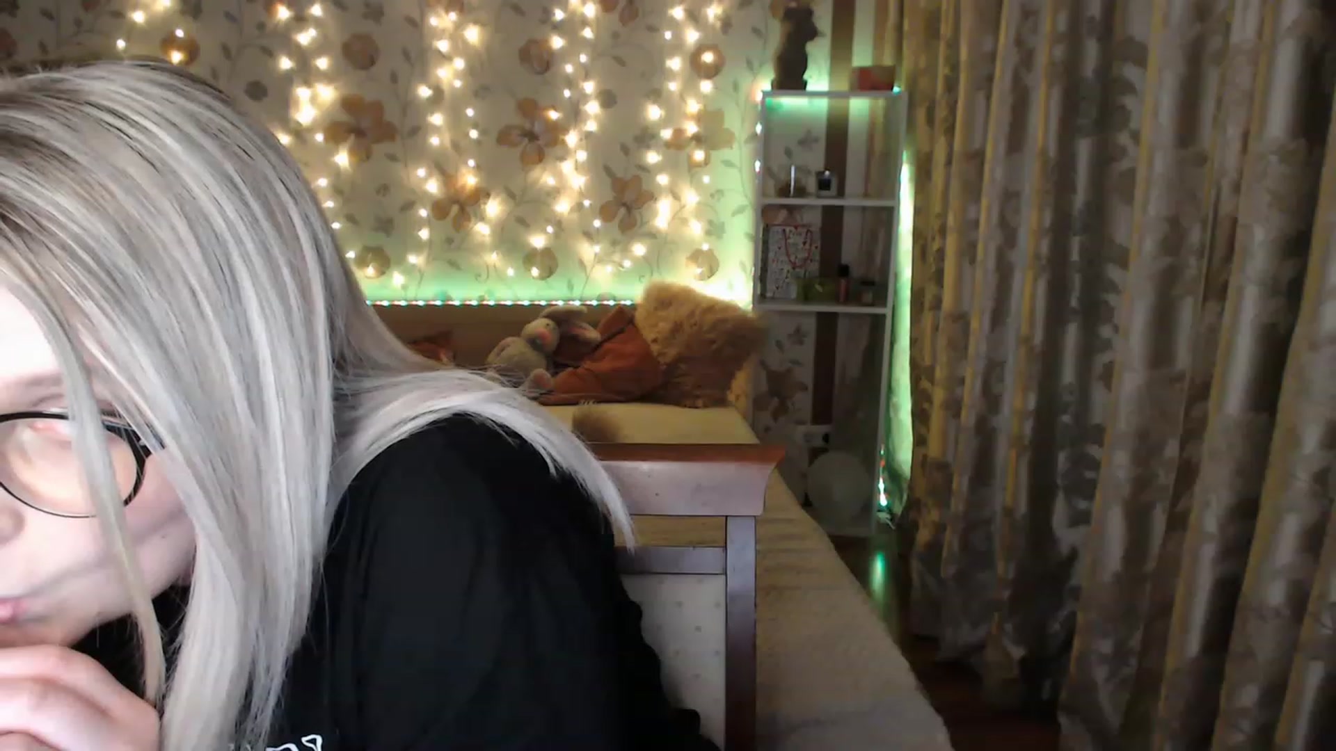 Gallery image thumbnail from Nice_Ass007's myfreecams stream on, 06/09/2023, 24:37 image 13 of 20