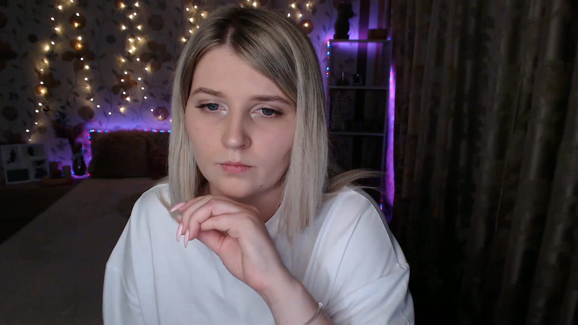 Gallery image thumbnail from Nice_Ass007's myfreecams stream on, 06/09/2023, 20:46 image 3 of 20