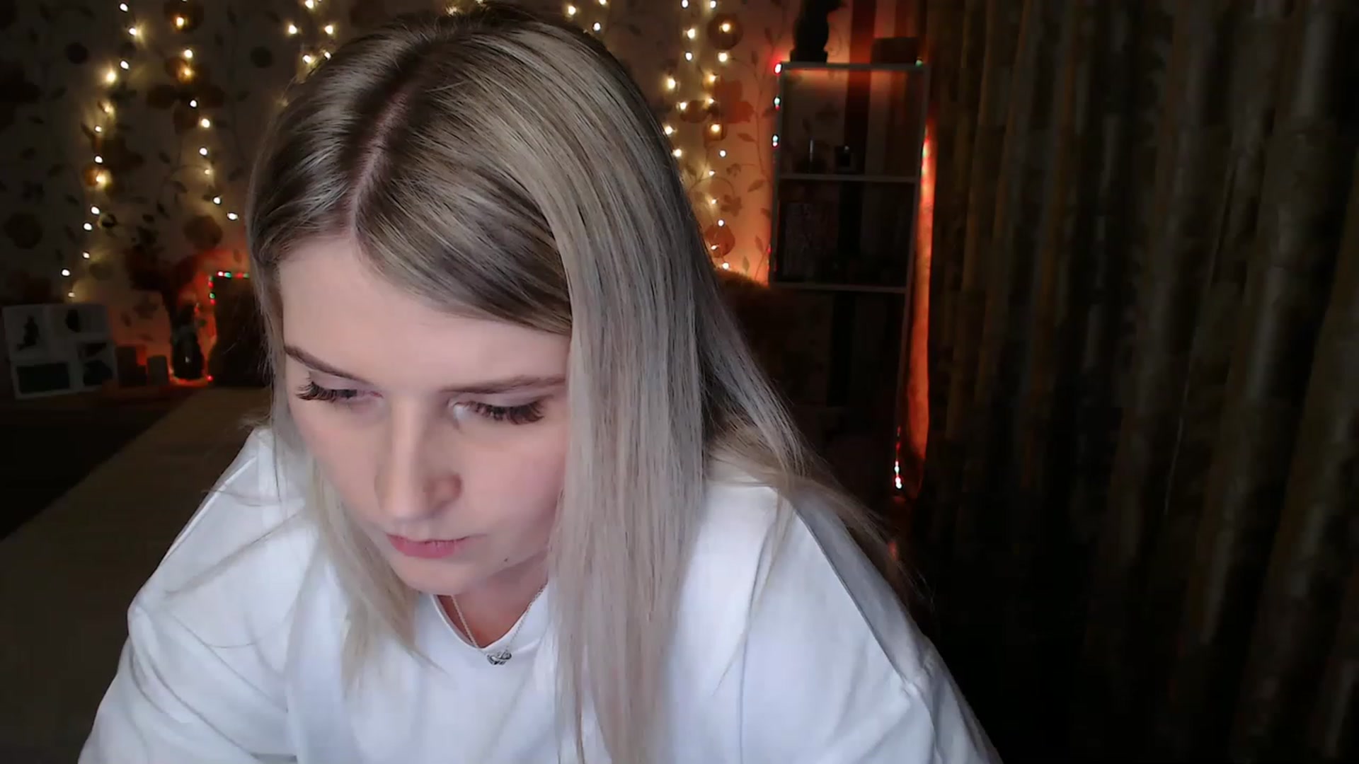 Gallery image thumbnail from Nice_Ass007's myfreecams stream on, 06/09/2023, 23:30 image 16 of 20