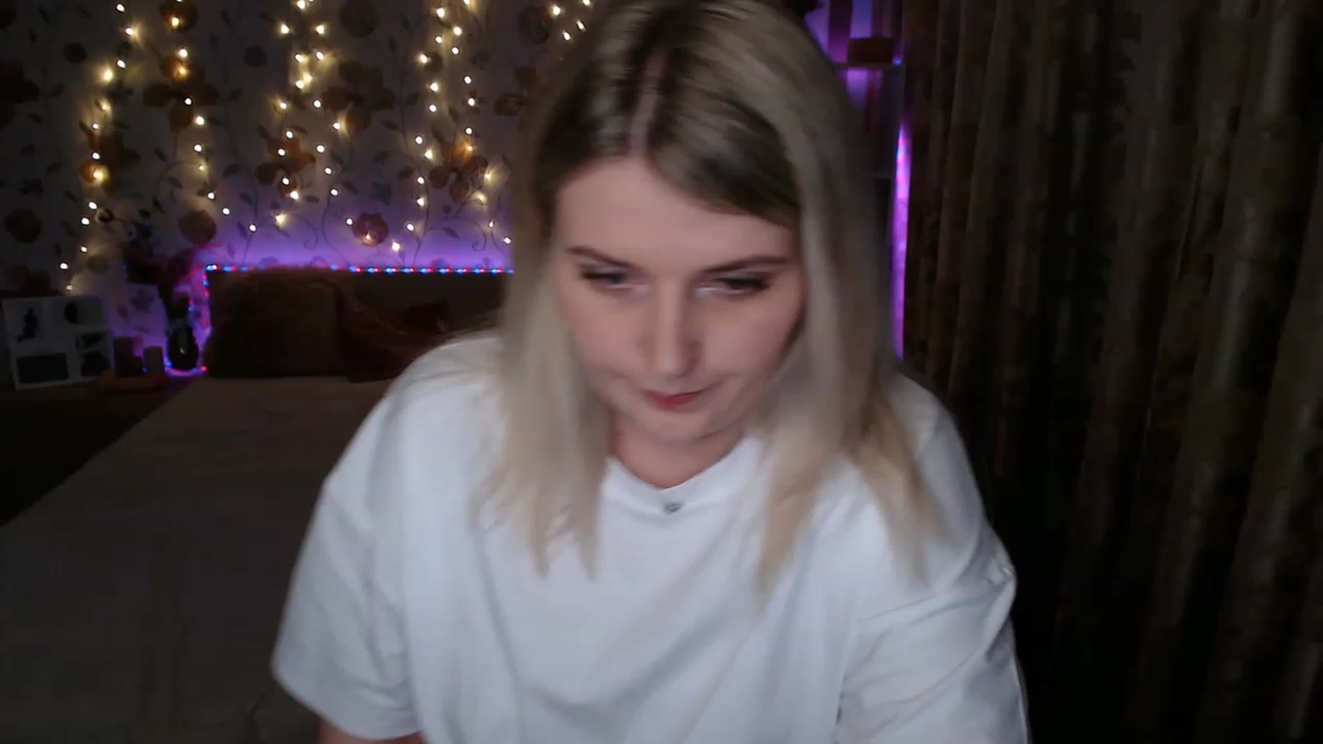 Gallery image thumbnail from Nice_Ass007's myfreecams stream on, 06/09/2023, 23:30 image 17 of 20