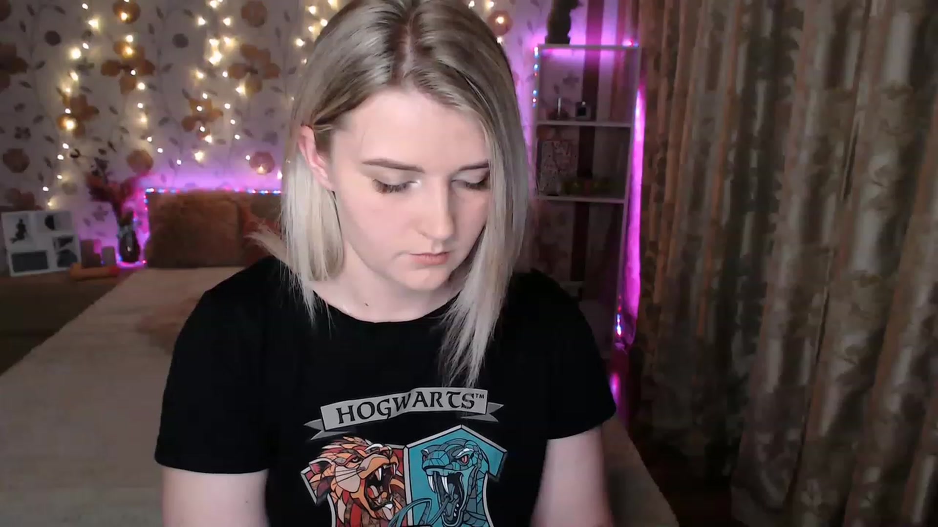 Gallery image thumbnail from Nice_Ass007's myfreecams stream on, 06/10/2023, 20:17 image 13 of 20