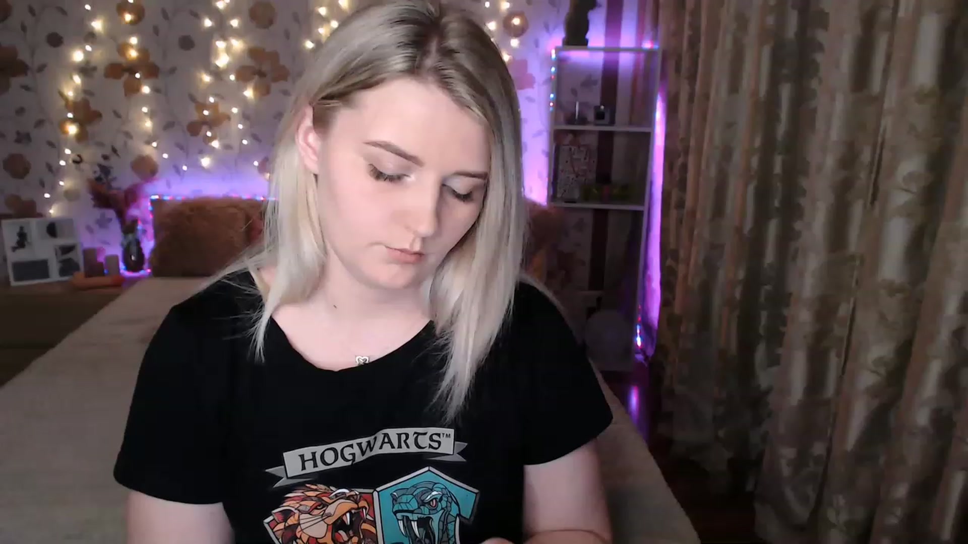 Gallery image thumbnail from Nice_Ass007's myfreecams stream on, 06/10/2023, 20:17 image 4 of 20