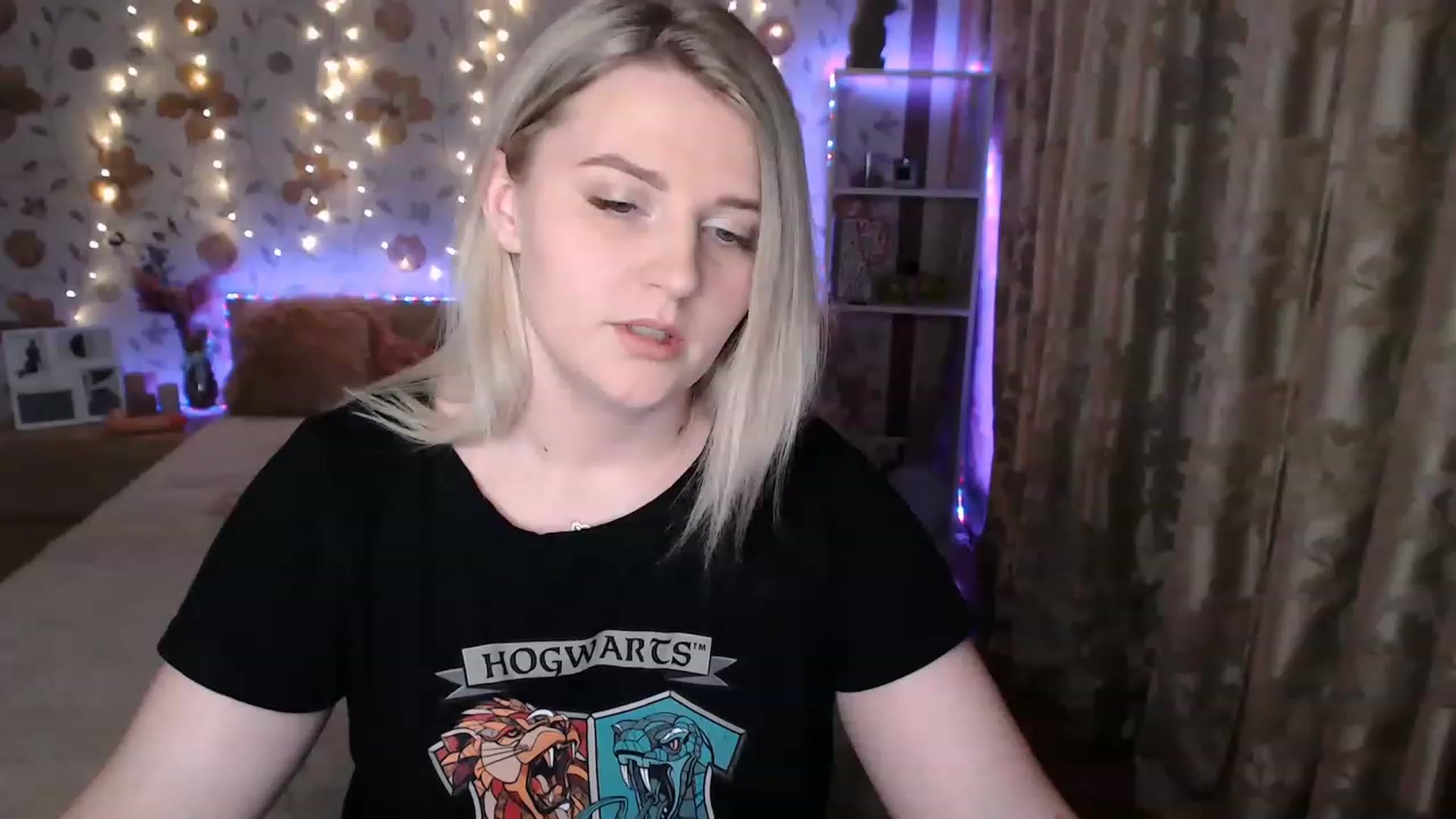 Gallery image thumbnail from Nice_Ass007's myfreecams stream on, 06/10/2023, 20:17 image 9 of 20