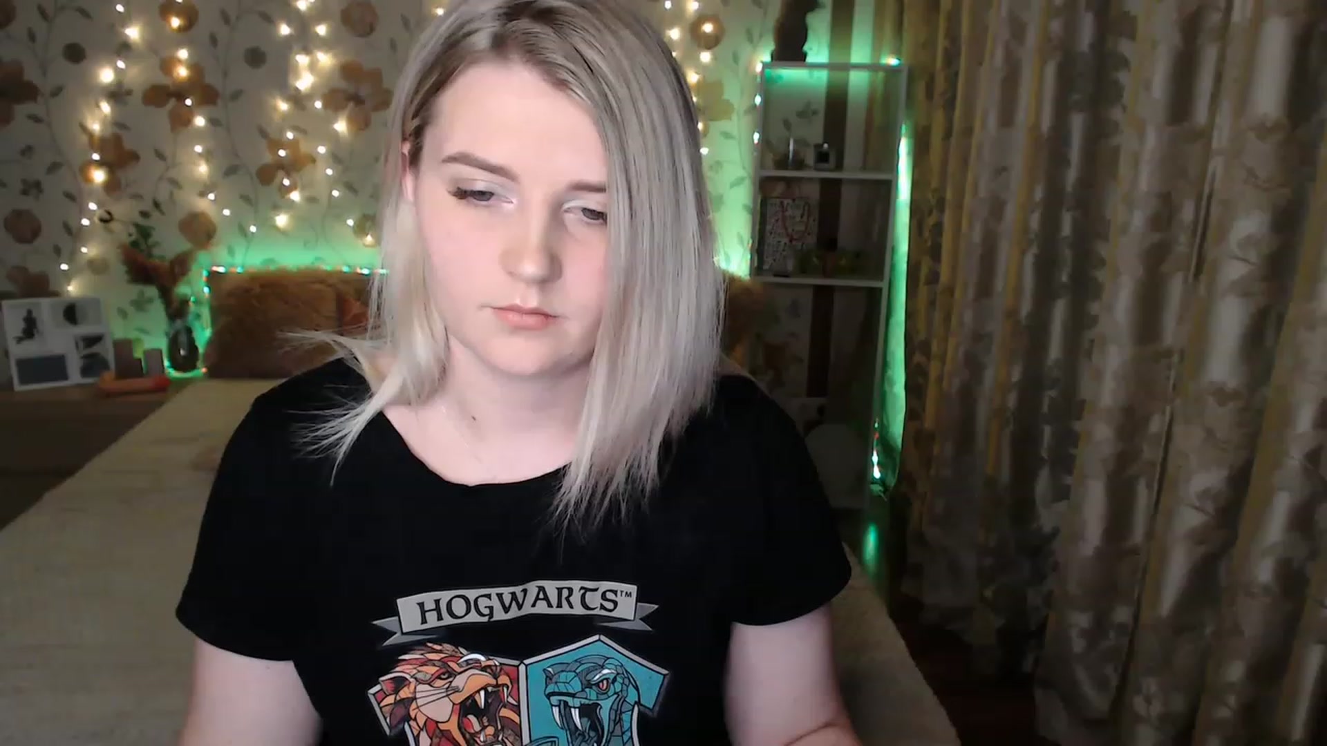 Gallery image thumbnail from Nice_Ass007's myfreecams stream on, 06/10/2023, 20:17 image 3 of 20