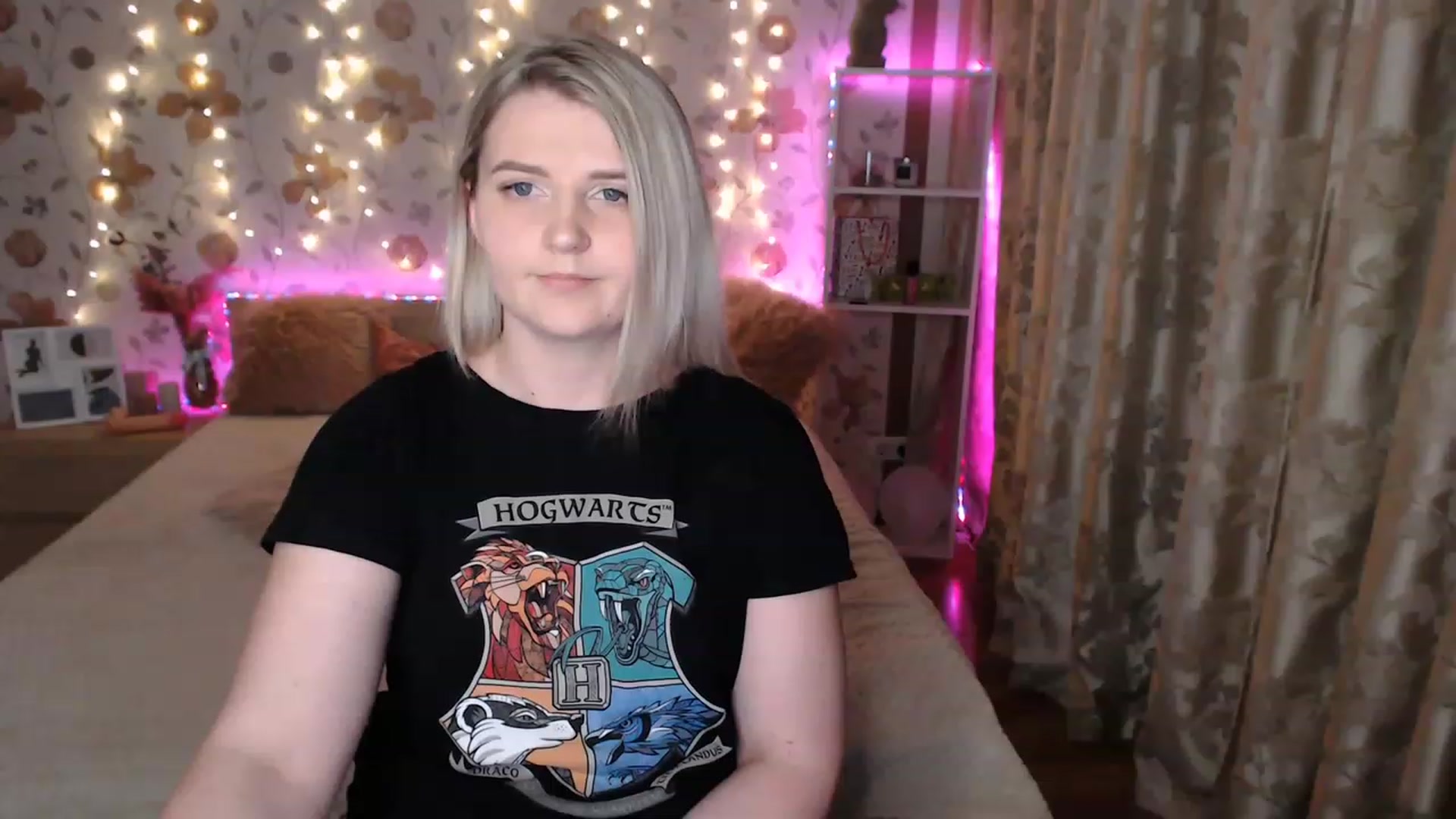 Gallery image thumbnail from Nice_Ass007's myfreecams stream on, 06/10/2023, 21:42 image 18 of 20