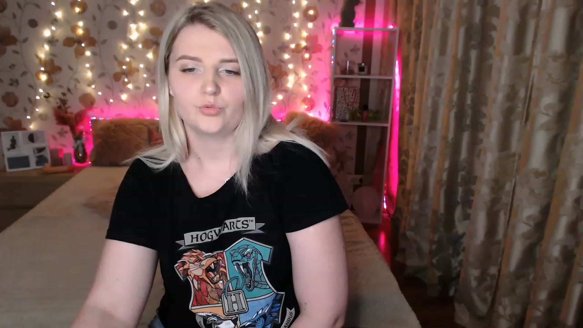 Gallery image thumbnail from Nice_Ass007's myfreecams stream on, 06/10/2023, 21:42 image 11 of 20