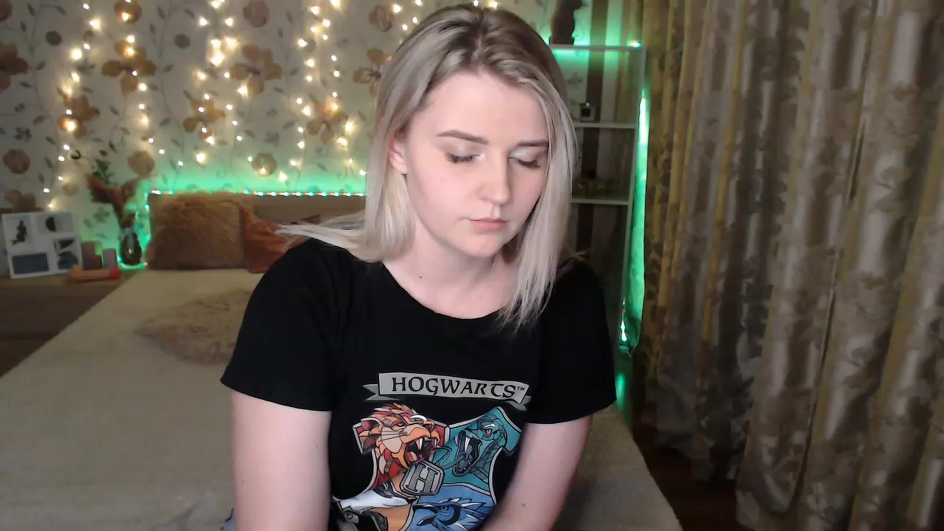 Gallery image thumbnail from Nice_Ass007's myfreecams stream on, 06/10/2023, 21:59 image 5 of 20