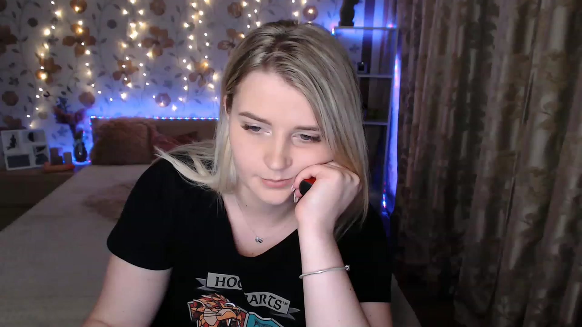 Gallery image thumbnail from Nice_Ass007's myfreecams stream on, 06/10/2023, 21:59 image 16 of 20