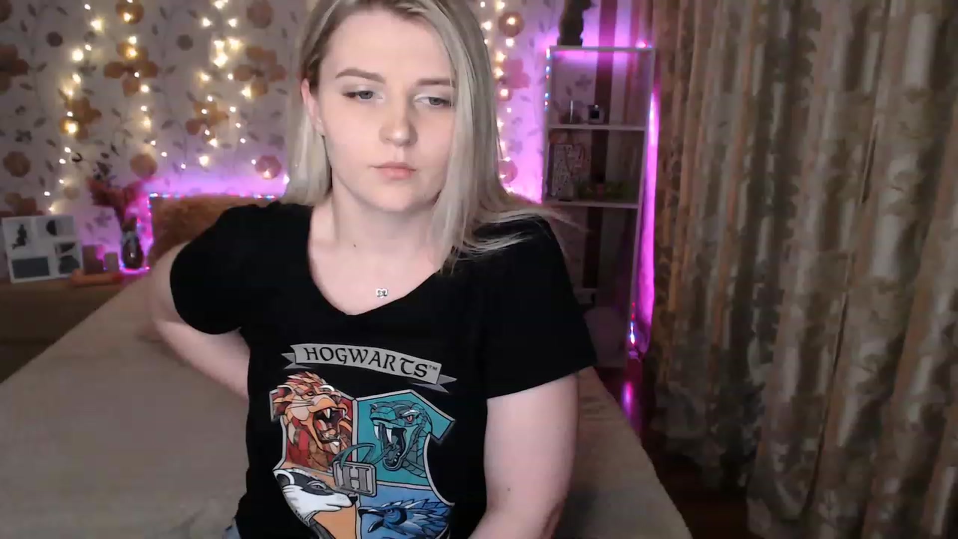 Gallery image thumbnail from Nice_Ass007's myfreecams stream on, 06/10/2023, 21:59 image 3 of 20