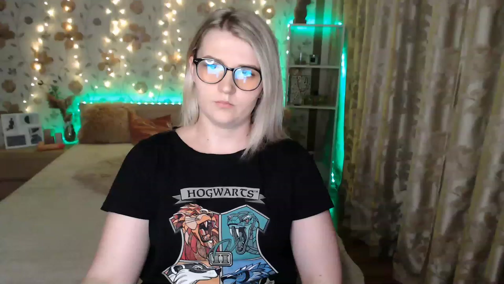 Gallery image thumbnail from Nice_Ass007's myfreecams stream on, 06/10/2023, 23:26 image 3 of 20