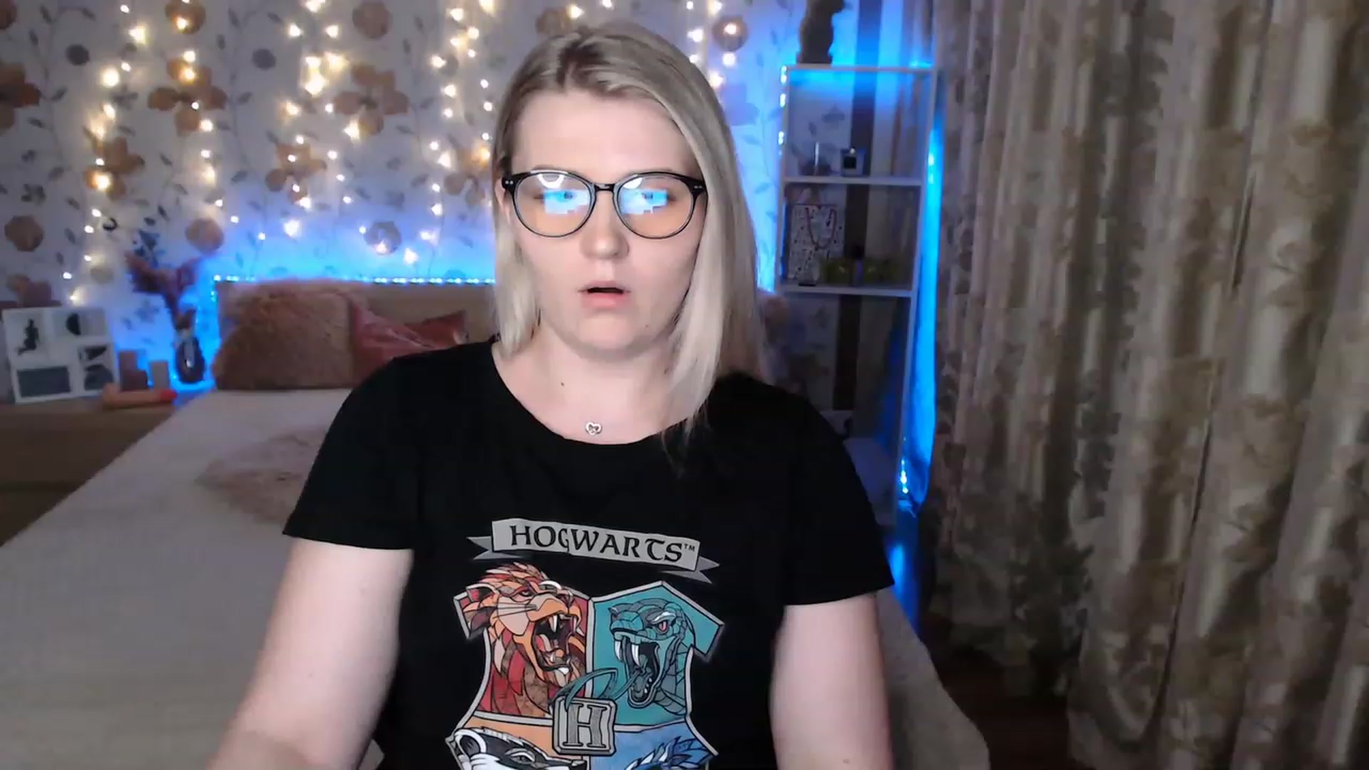 Gallery image thumbnail from Nice_Ass007's myfreecams stream on, 06/10/2023, 23:26 image 14 of 20