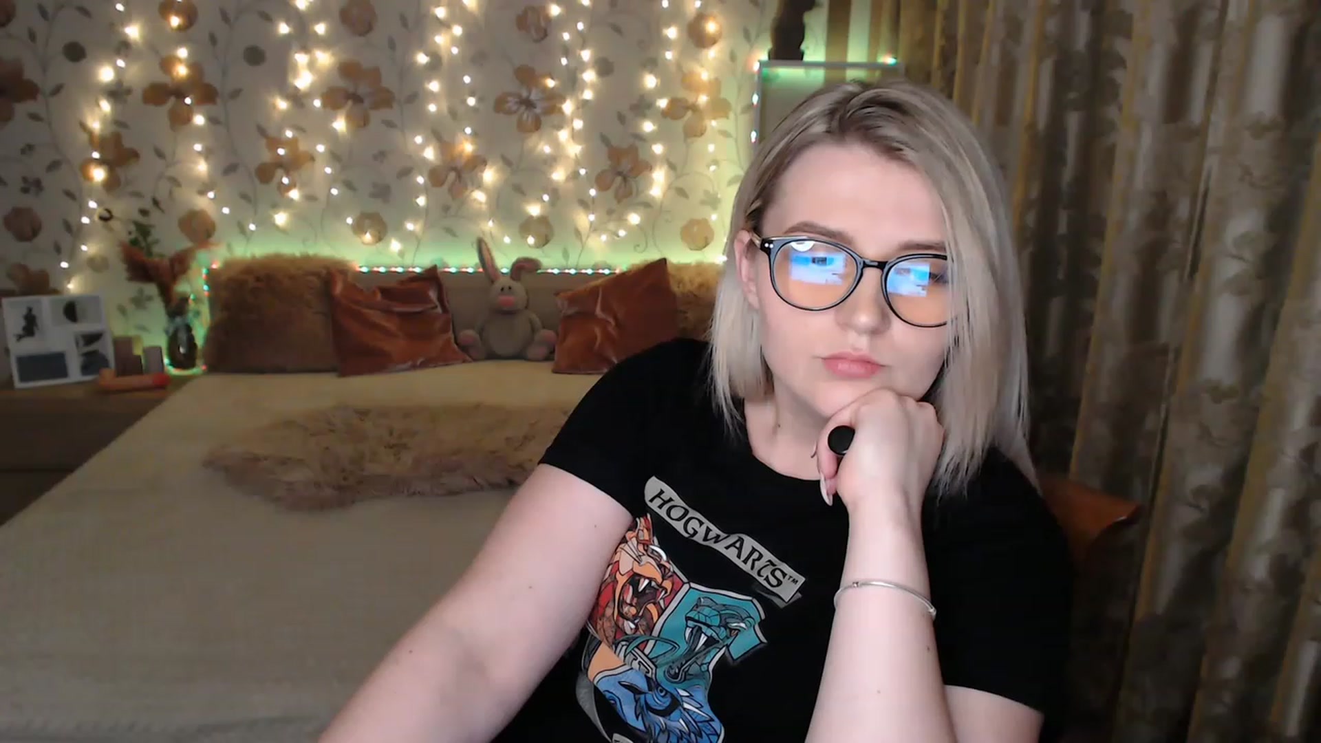 Gallery image thumbnail from Nice_Ass007's myfreecams stream on, 06/10/2023, 23:55 image 3 of 20