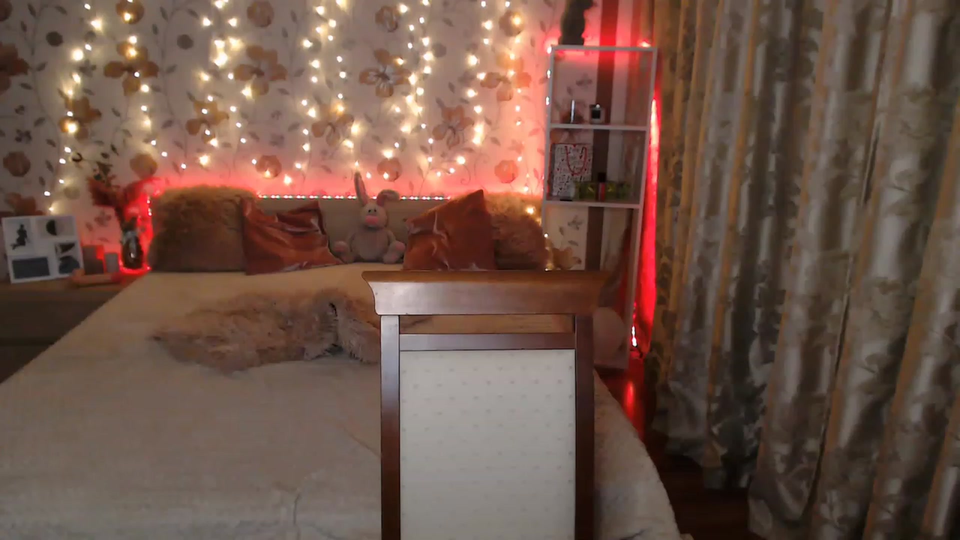 Gallery image thumbnail from Nice_Ass007's myfreecams stream on, 06/11/2023, 24:49 image 8 of 20