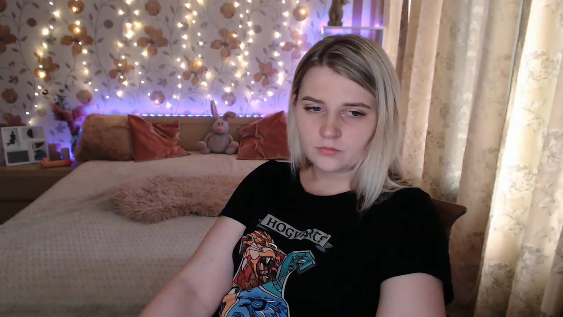 Gallery image thumbnail from Nice_Ass007's myfreecams stream on, 06/11/2023, 04:22 image 16 of 20